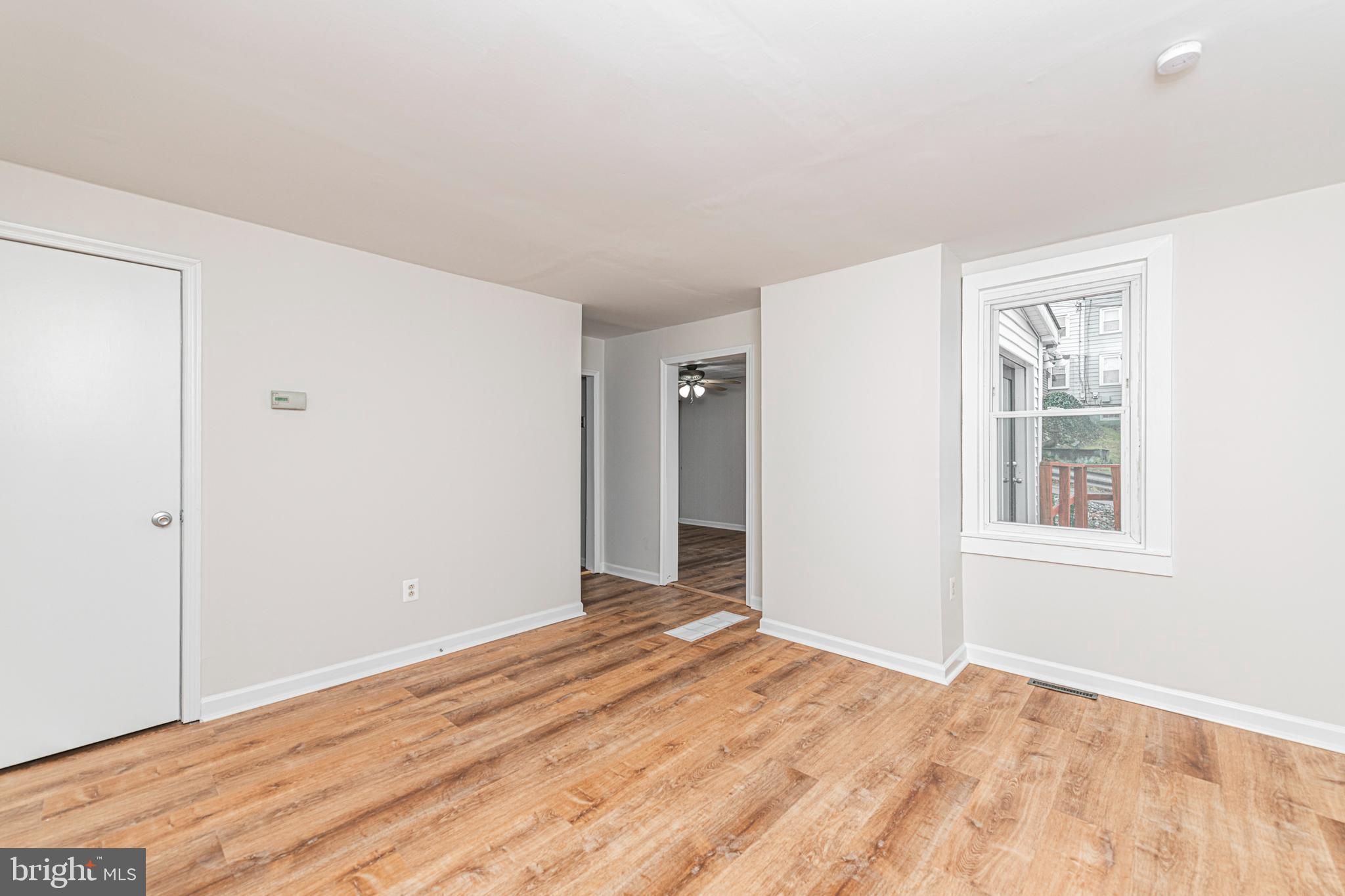 ASTON MILLS - Residential