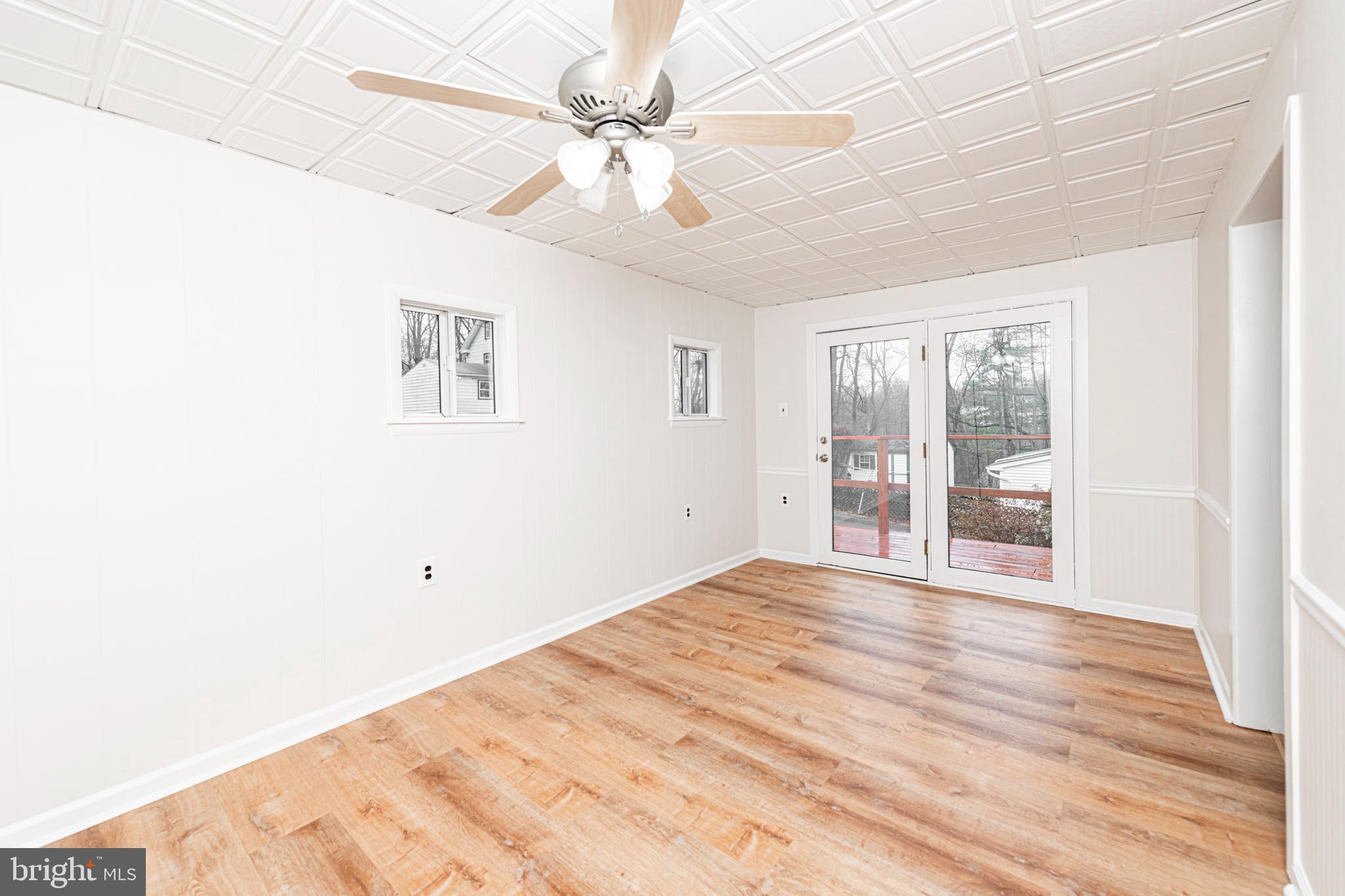 ASTON MILLS - Residential