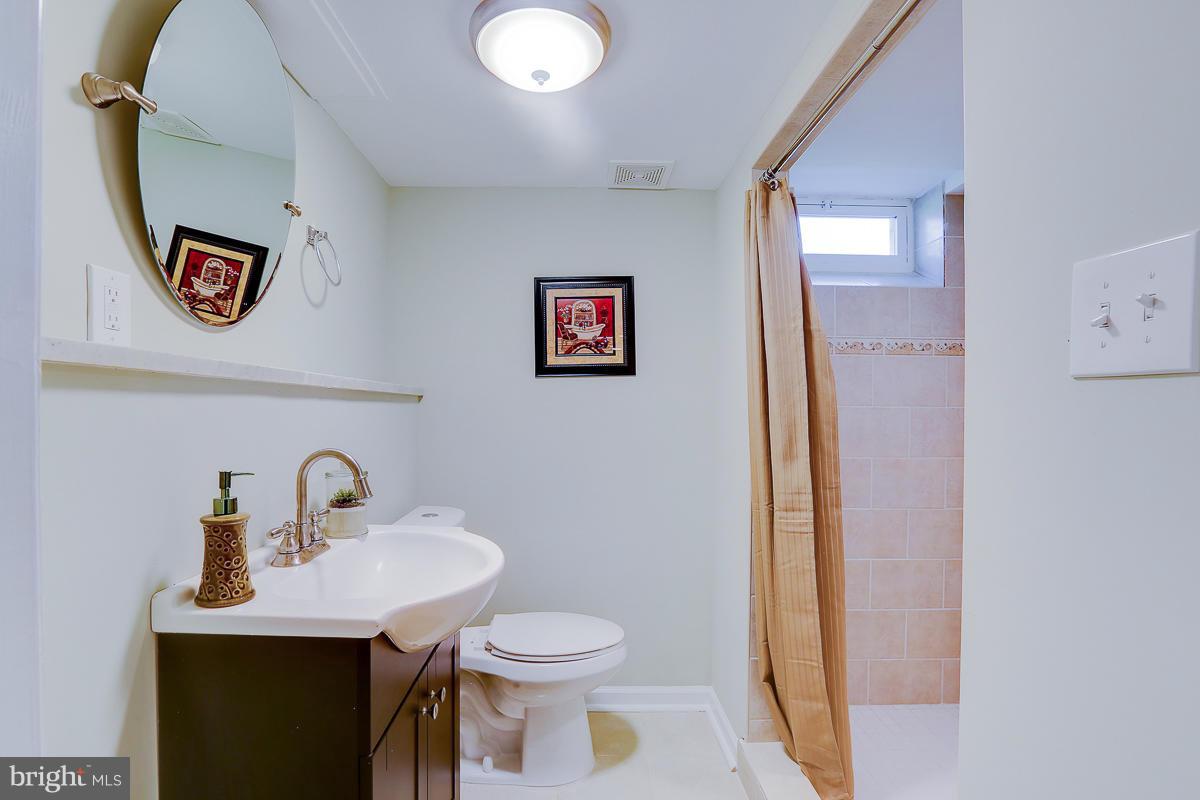 ROSEDALE GARDENS - Residential