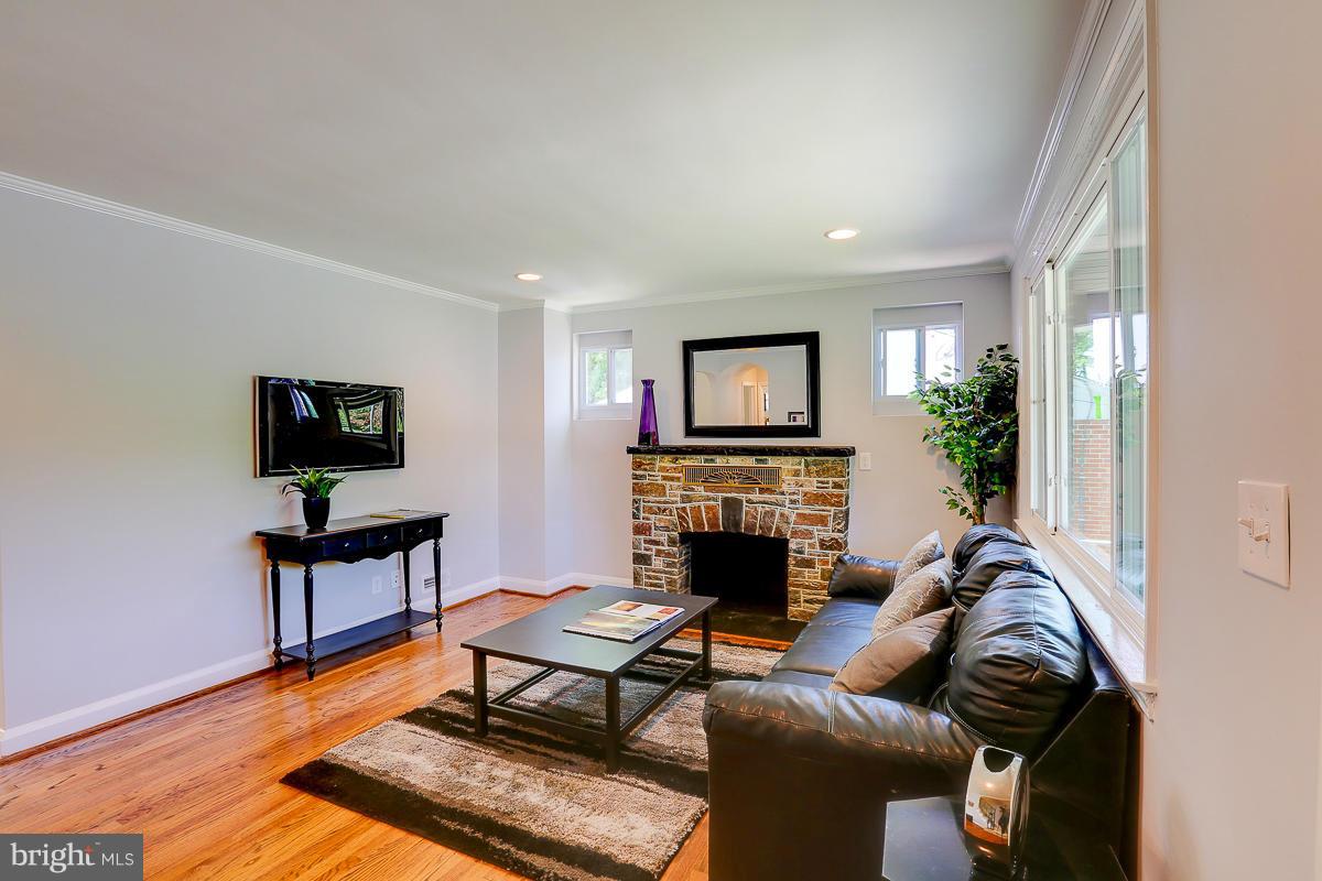 ROSEDALE GARDENS - Residential