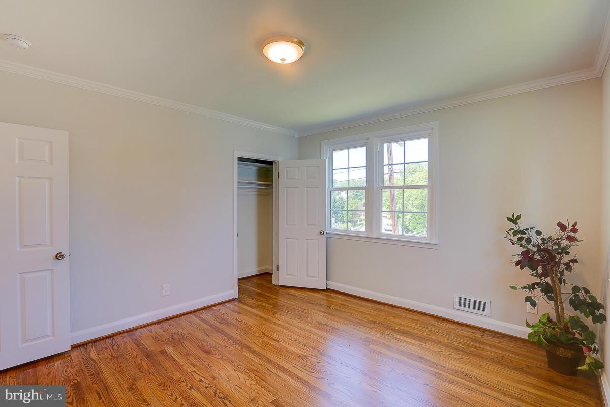 ROSEDALE GARDENS - Residential