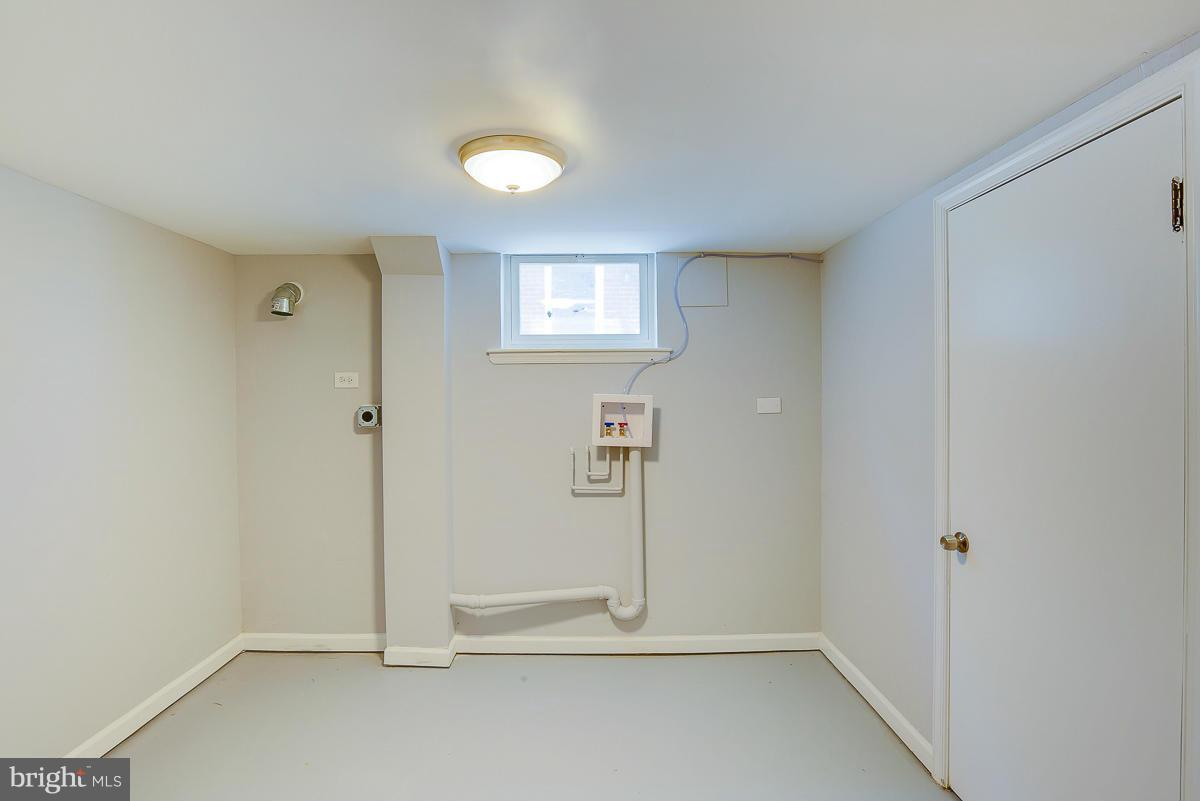 ROSEDALE GARDENS - Residential