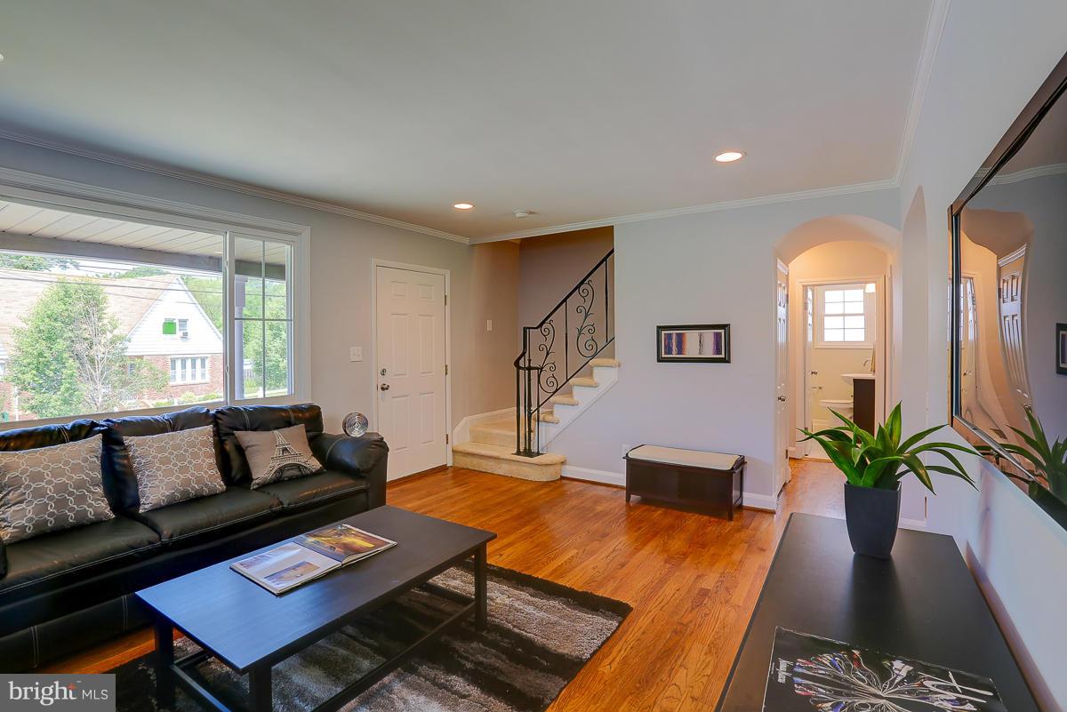 ROSEDALE GARDENS - Residential