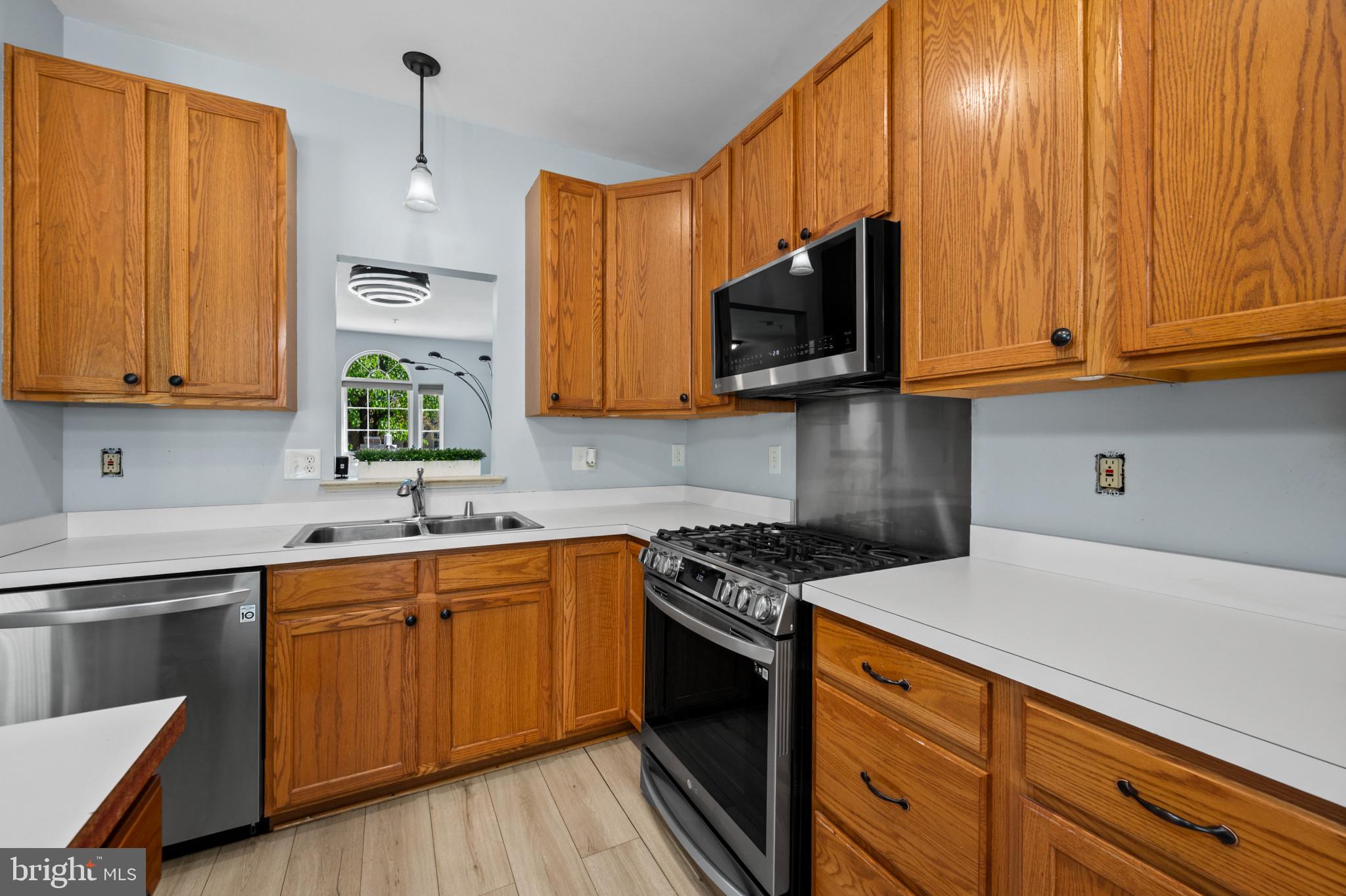 MARLTON TOWN - Residential