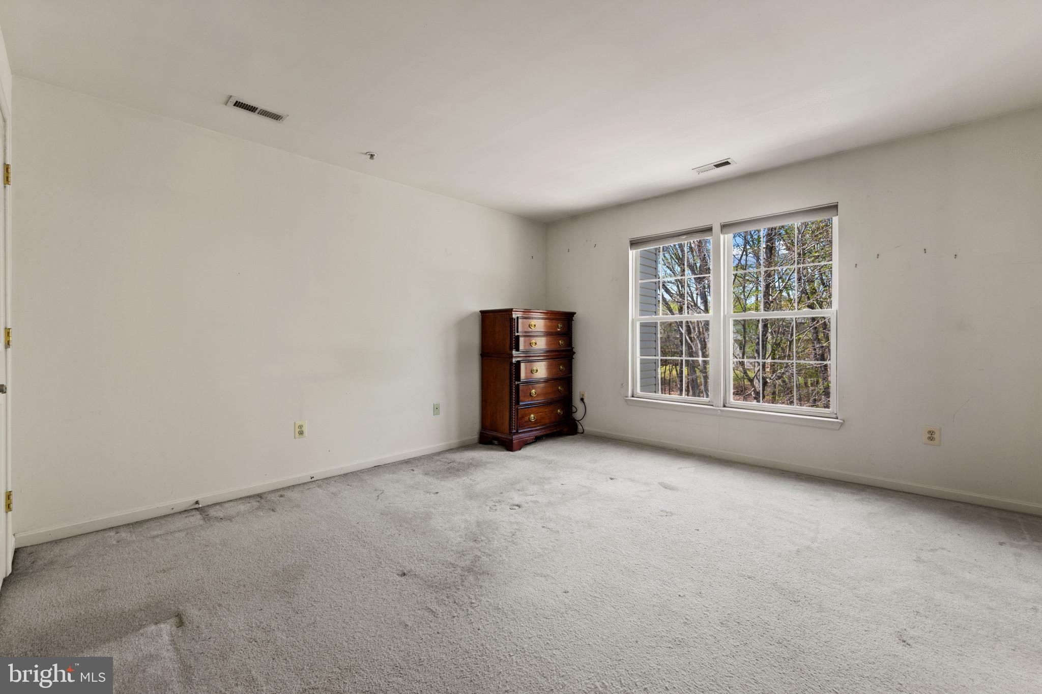 MARLTON TOWN - Residential