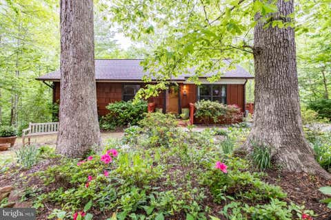 Homes For Sale - 10924 Ravenwood Drive<br/> MANASSAS, VA 20111