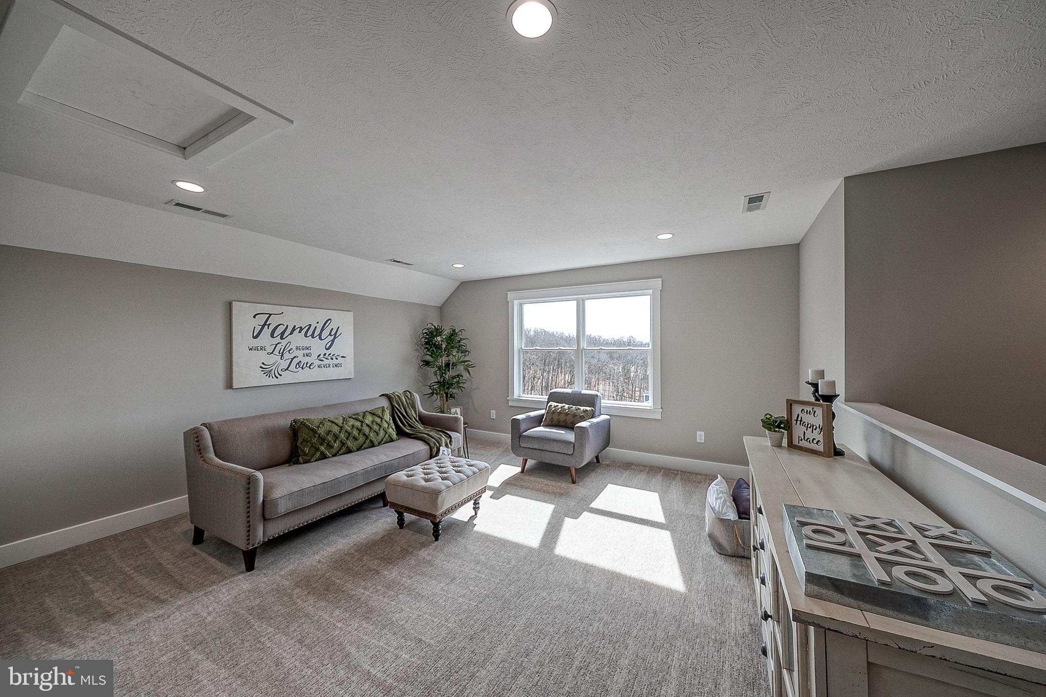 BRIARWOOD - Residential