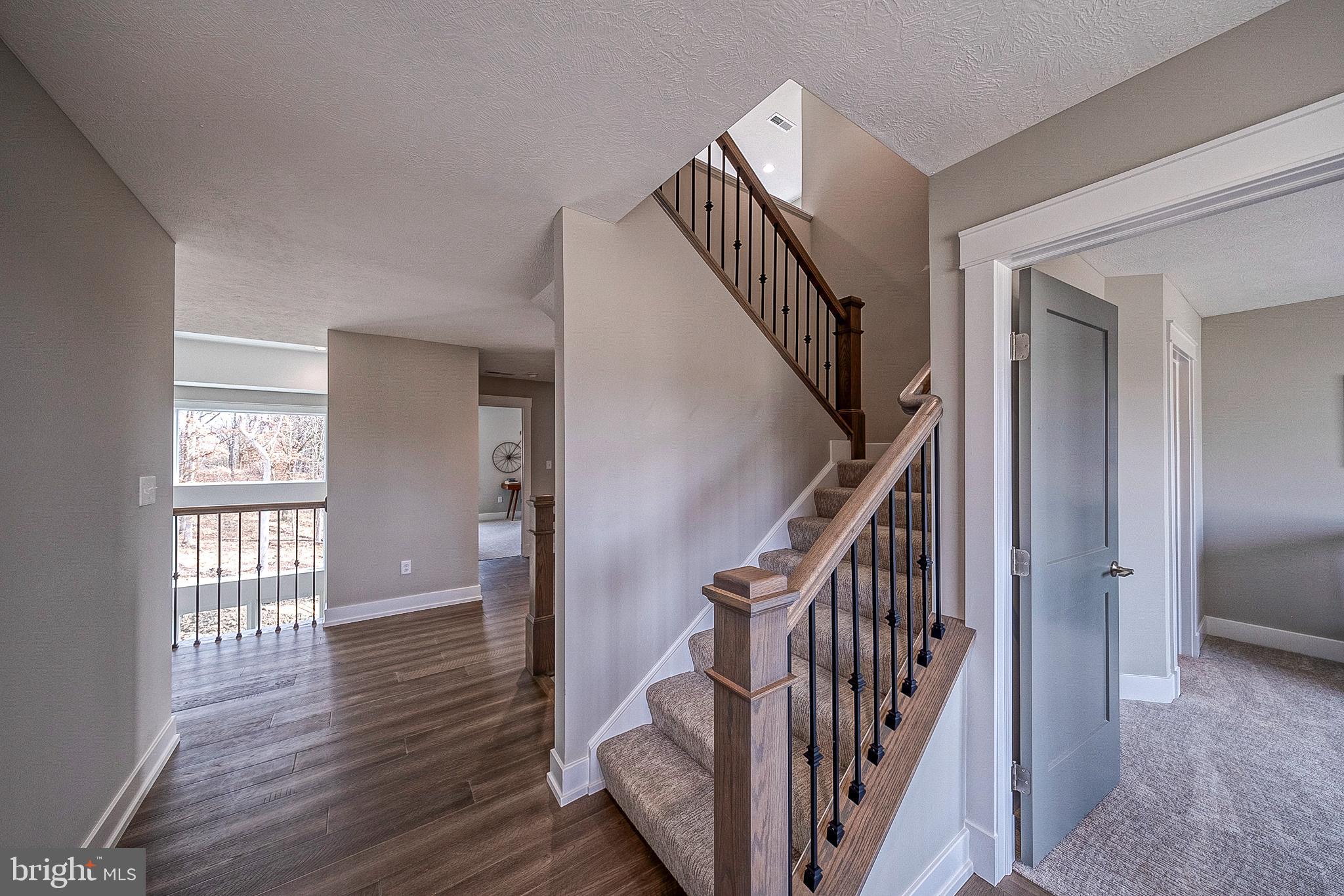 BRIARWOOD - Residential