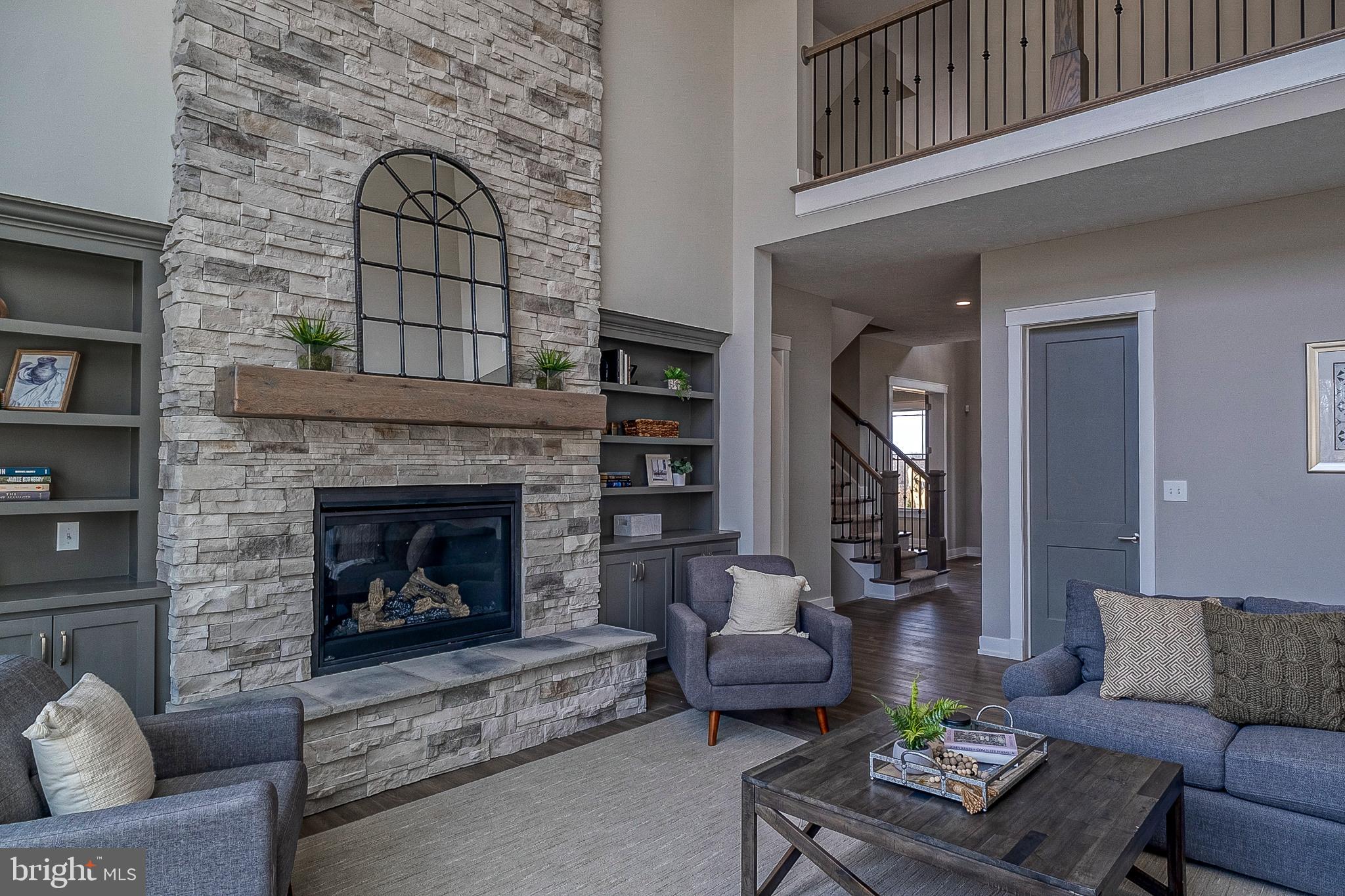 BRIARWOOD - Residential