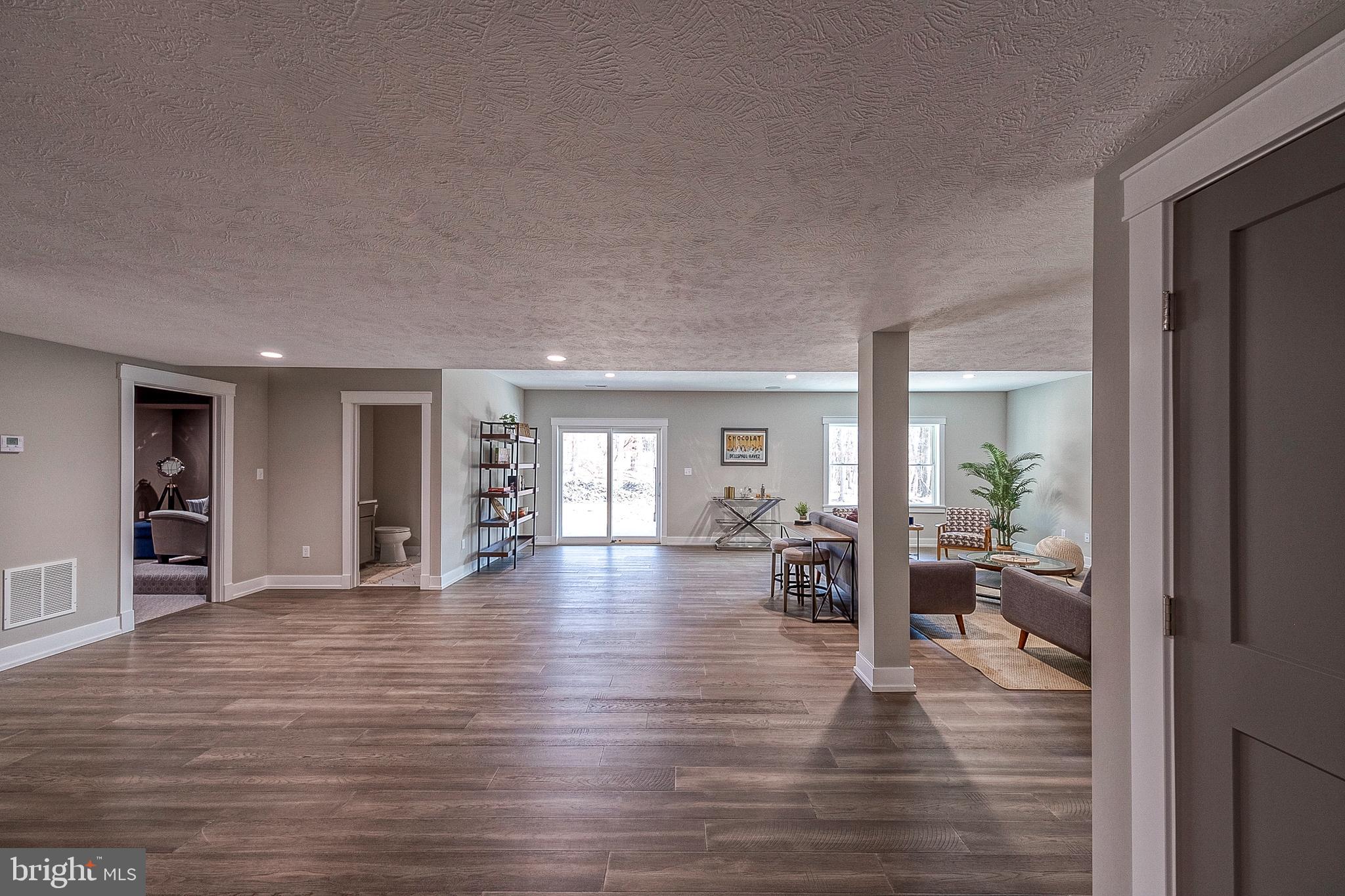 BRIARWOOD - Residential