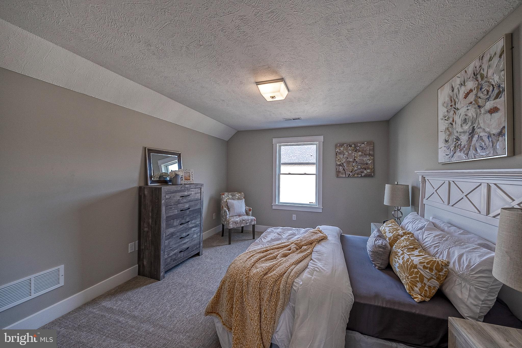BRIARWOOD - Residential