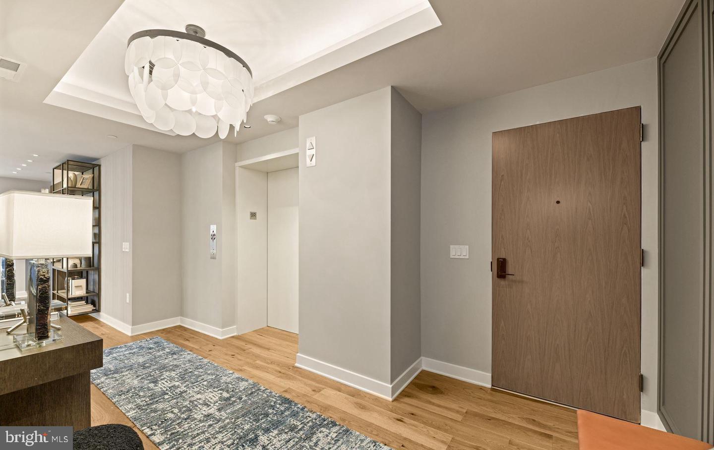 ROSSLYN - Residential