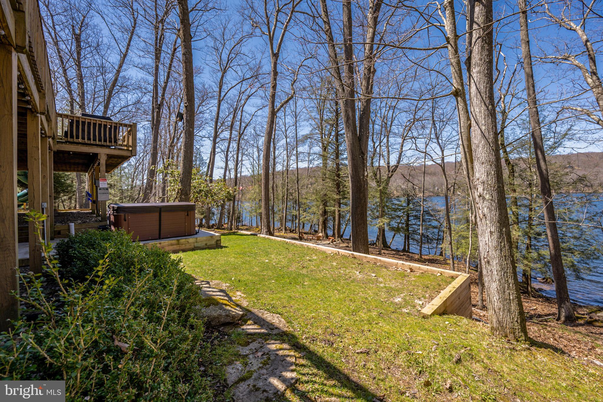 EDGEWATER - Residential