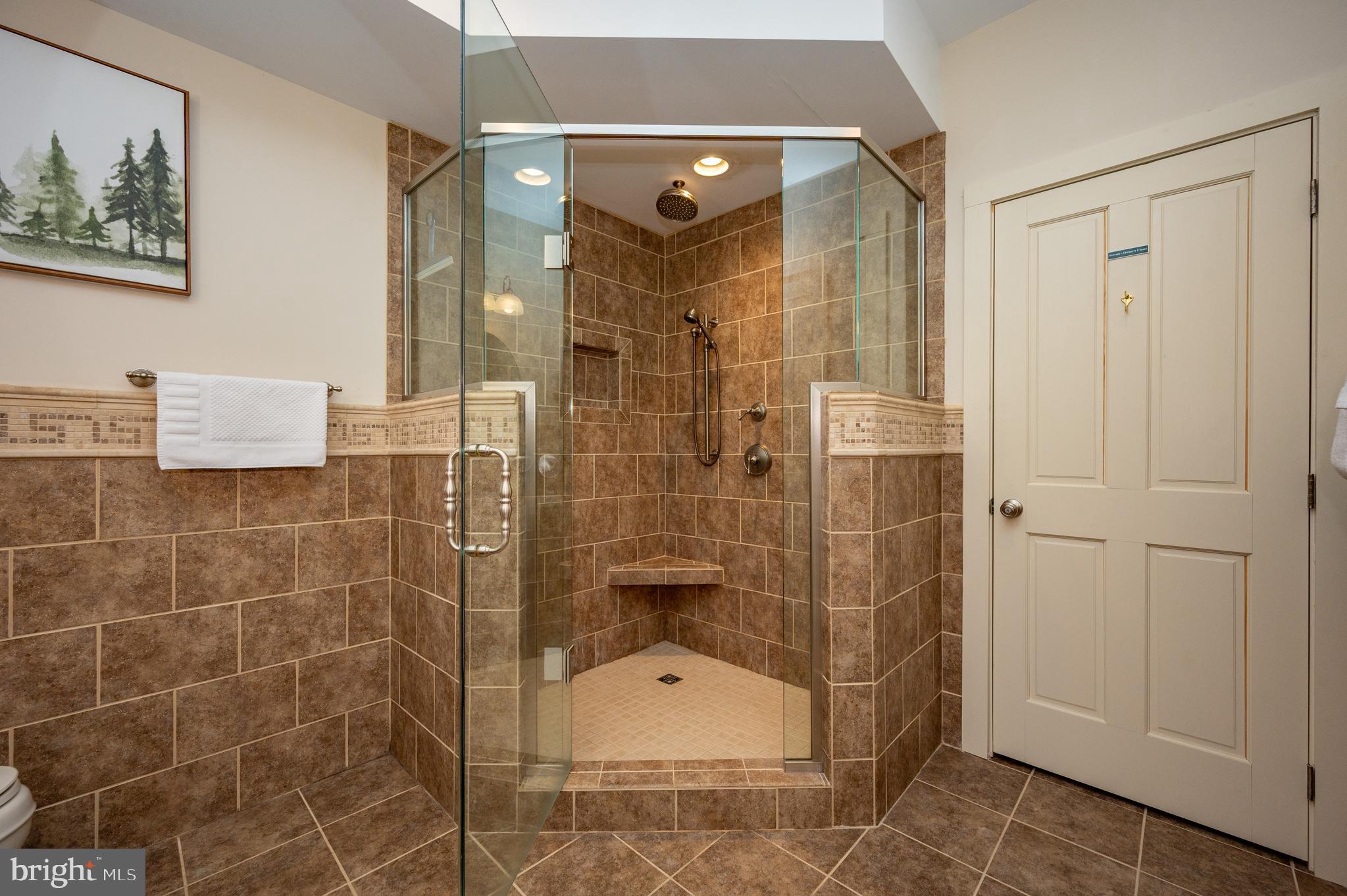 EDGEWATER - Residential