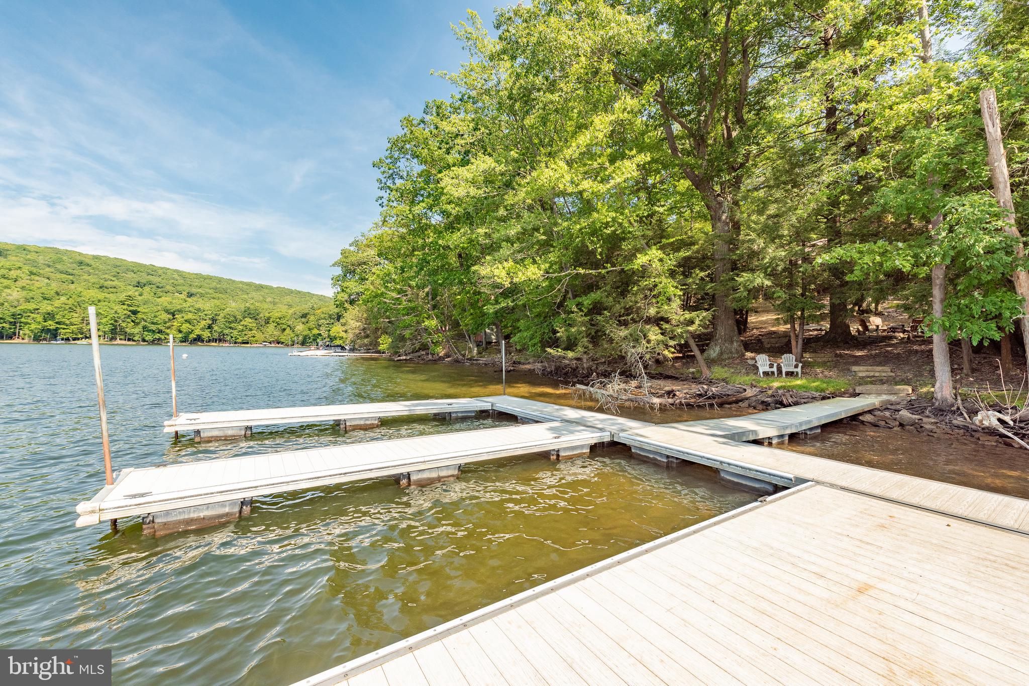 EDGEWATER - Residential