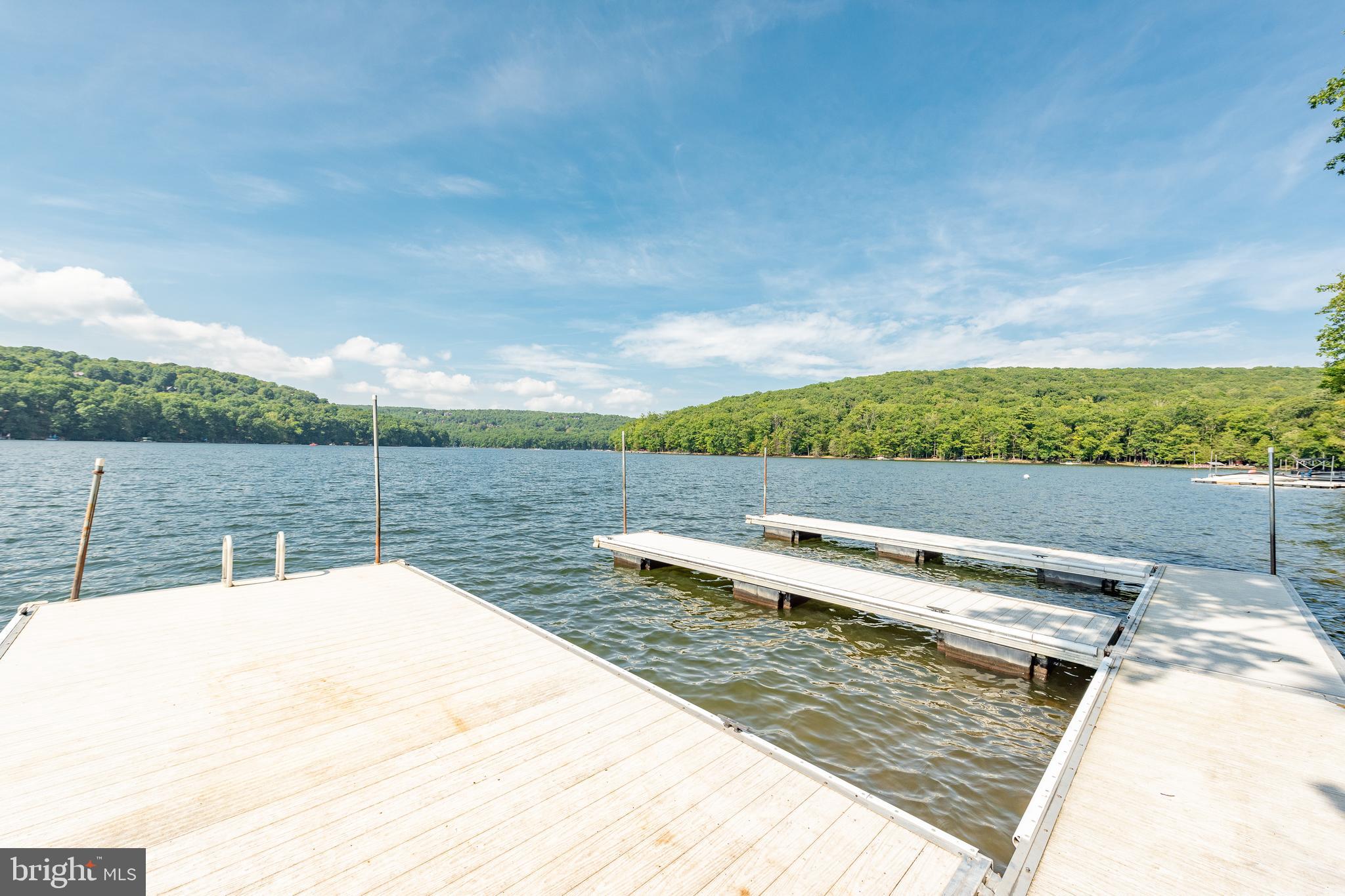 EDGEWATER - Residential