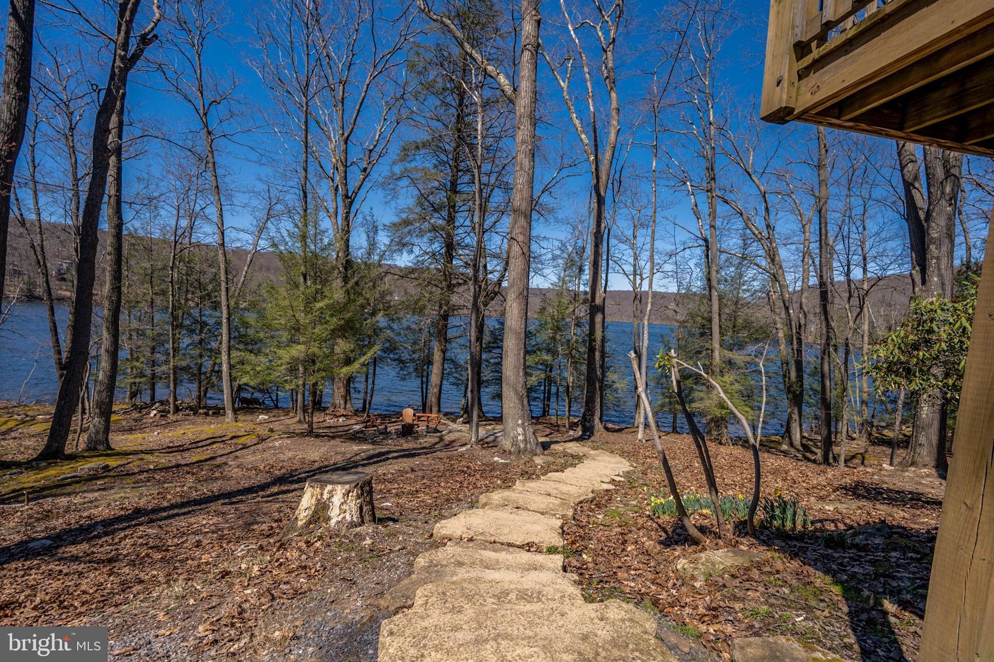 EDGEWATER - Residential