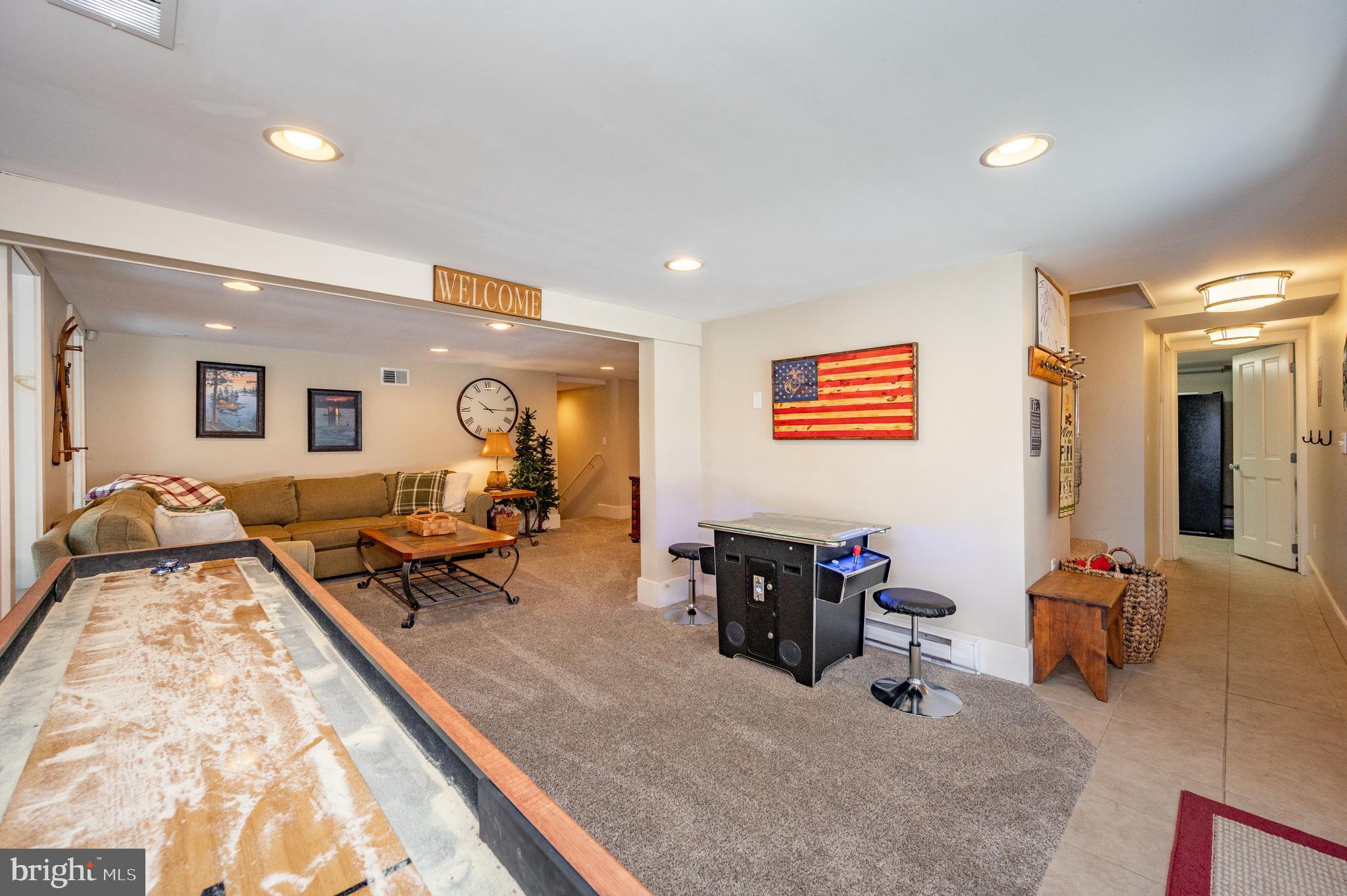 EDGEWATER - Residential