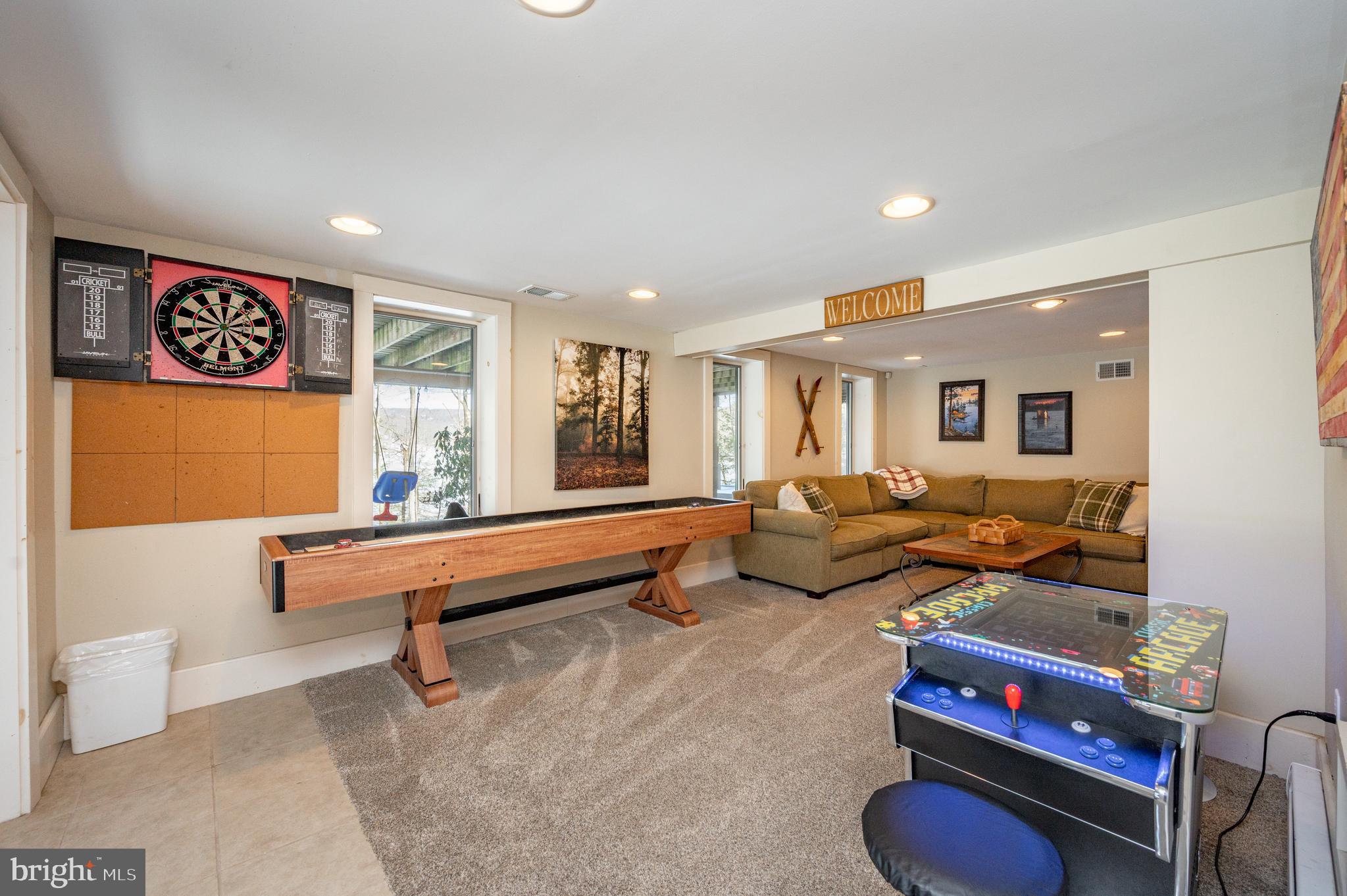 EDGEWATER - Residential