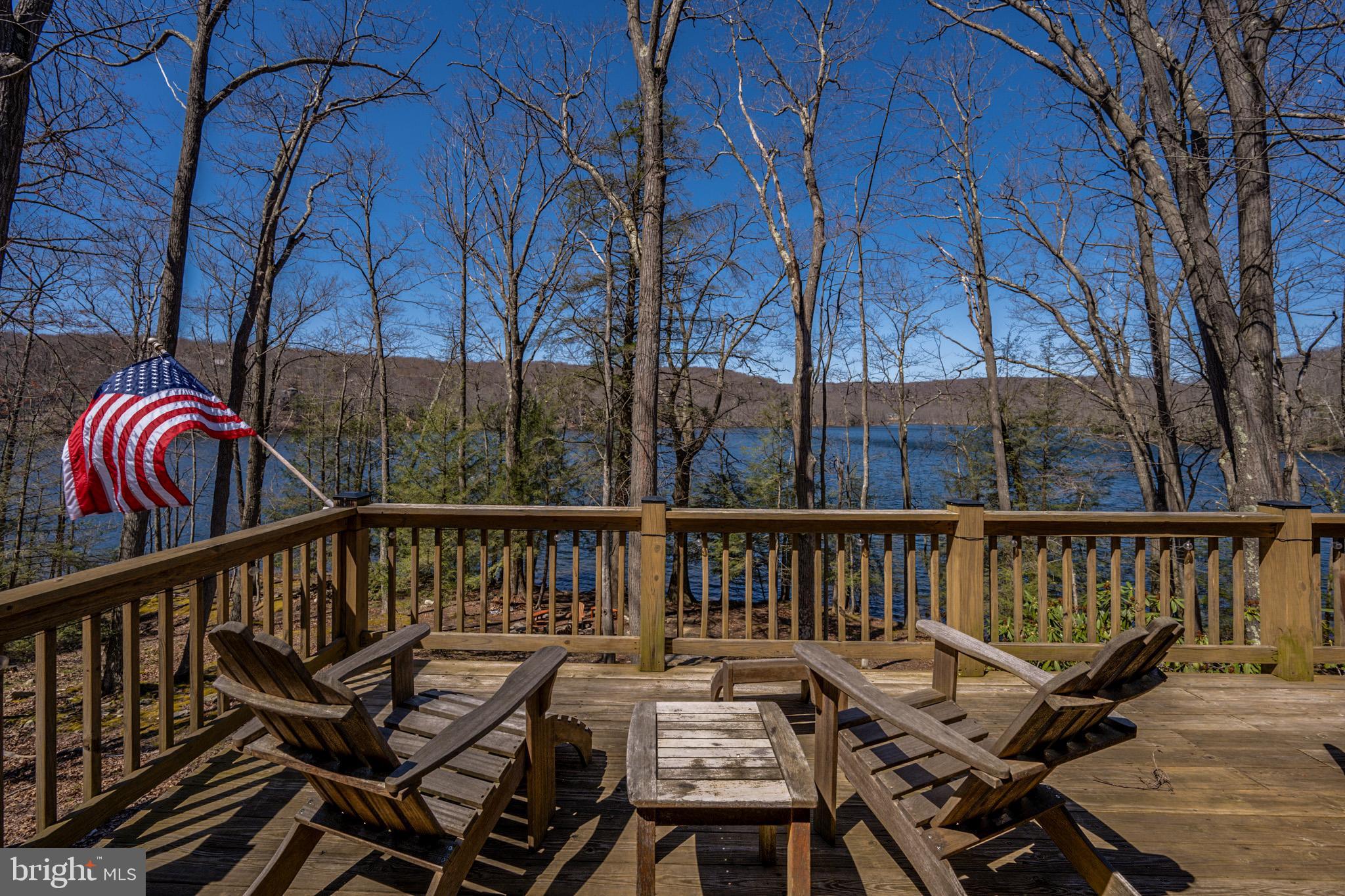 EDGEWATER - Residential