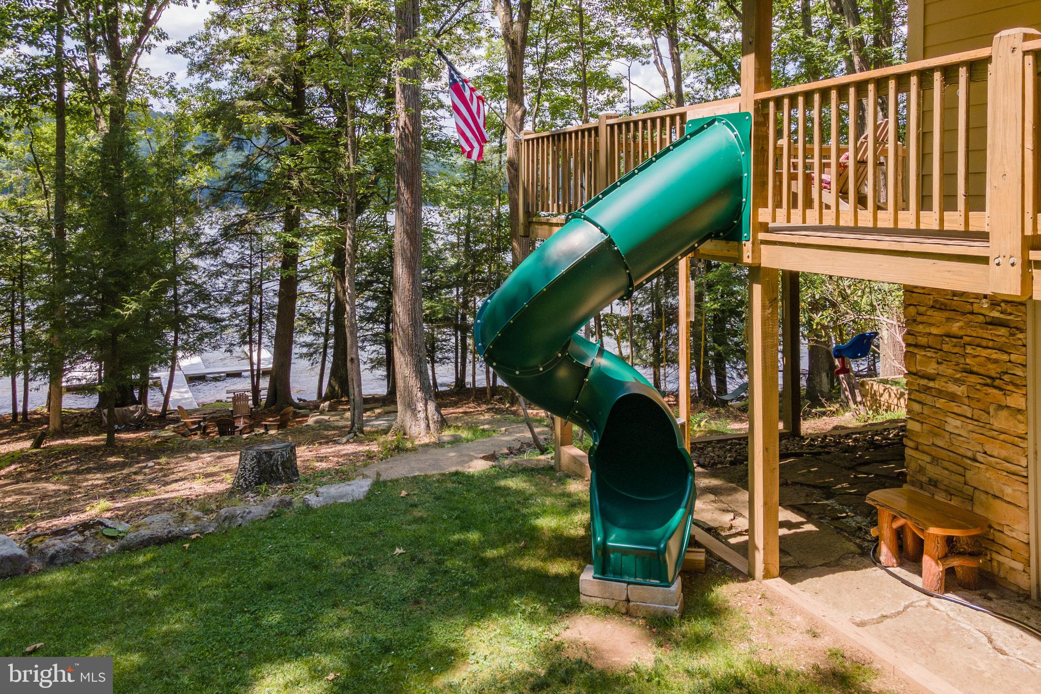 EDGEWATER - Residential