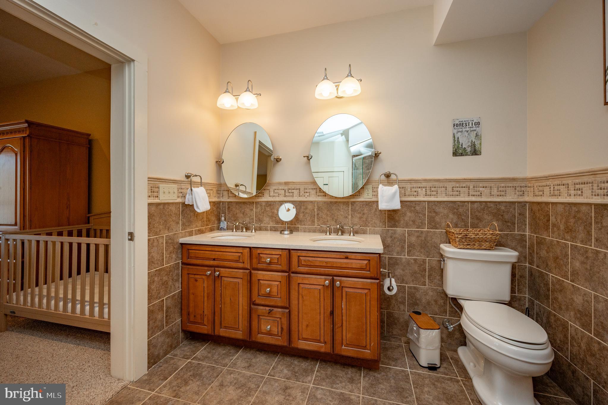 EDGEWATER - Residential