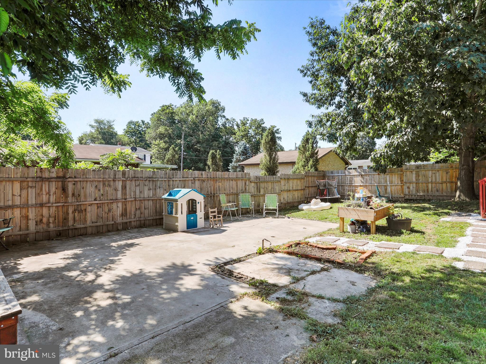 TOWN OF ROMNEY - Residential