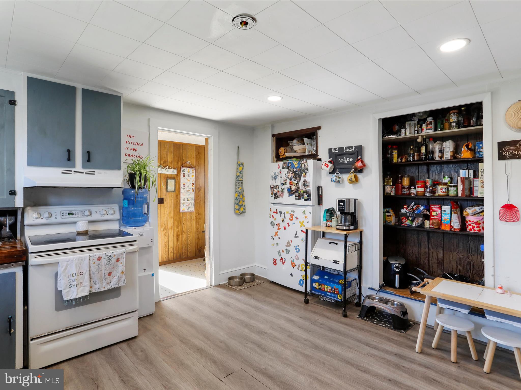 TOWN OF ROMNEY - Residential