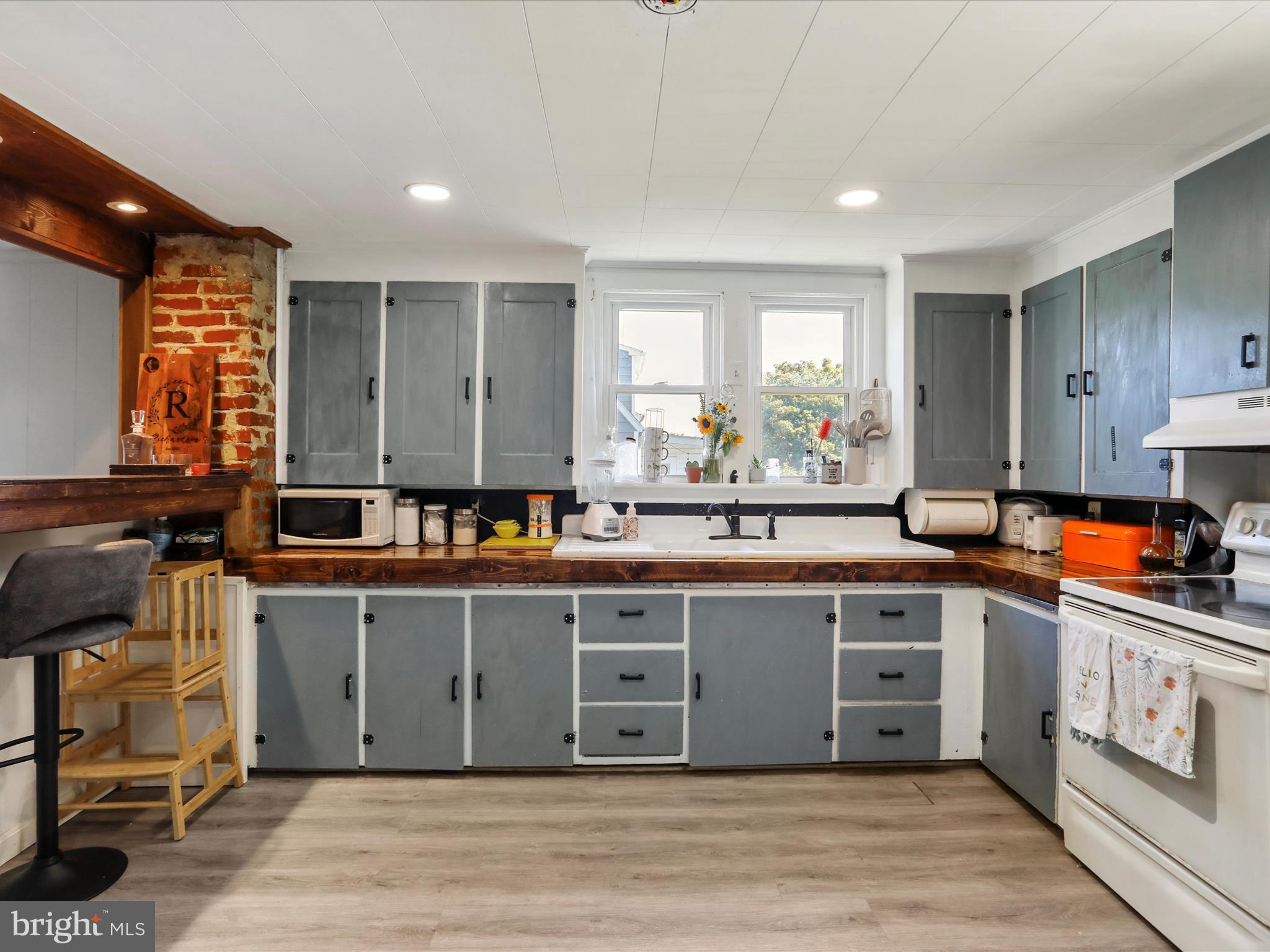 TOWN OF ROMNEY - Residential