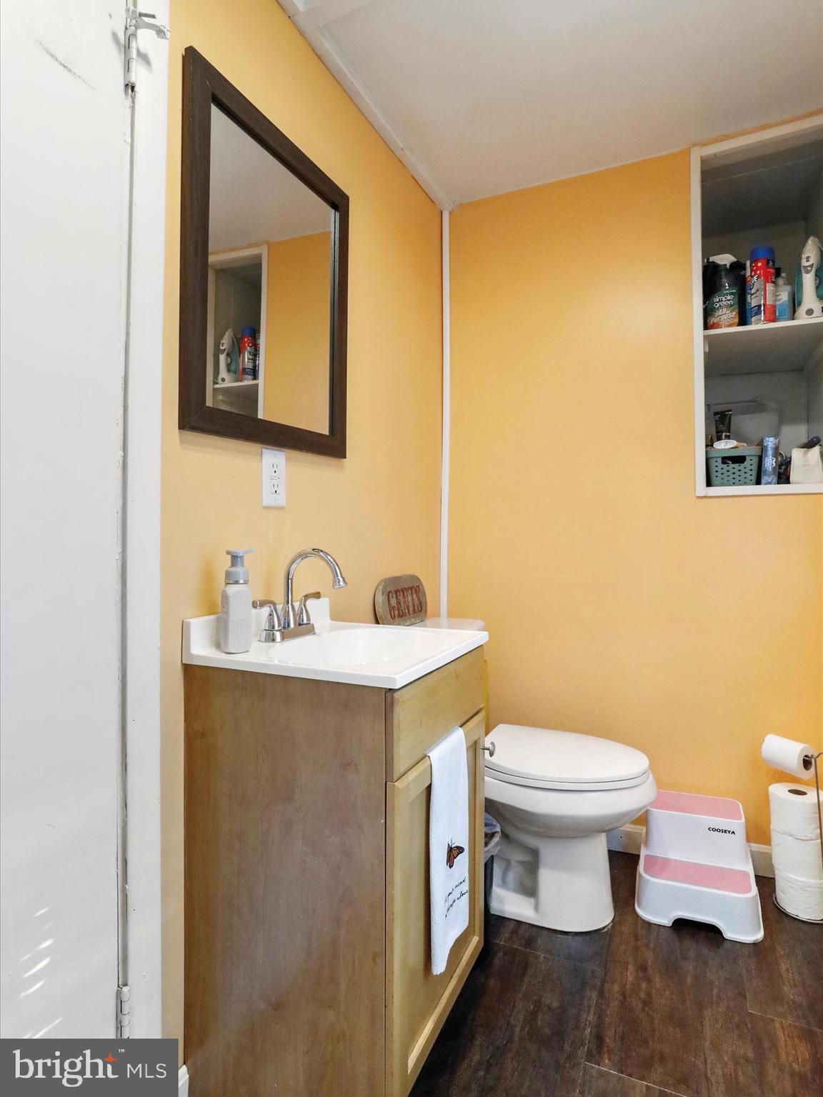 TOWN OF ROMNEY - Residential