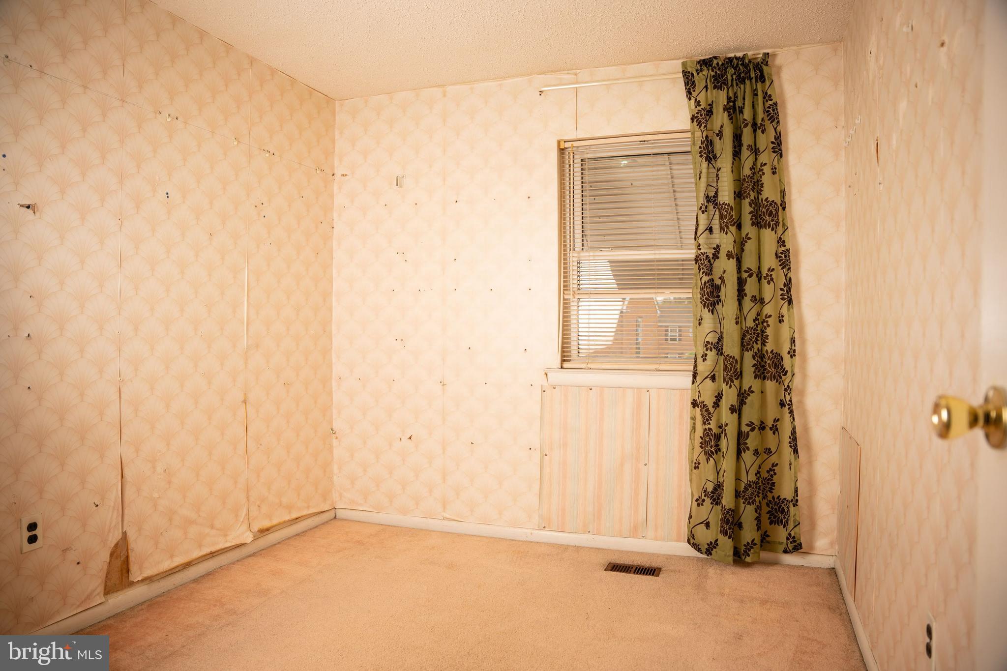 PHILADELPHIA (SOUTHWEST) - Residential