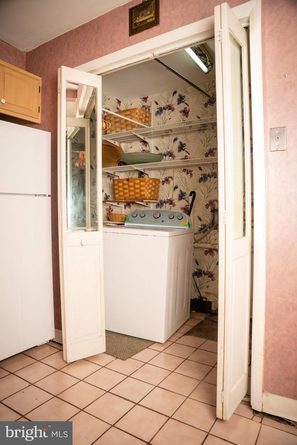 PHILADELPHIA (SOUTHWEST) - Residential