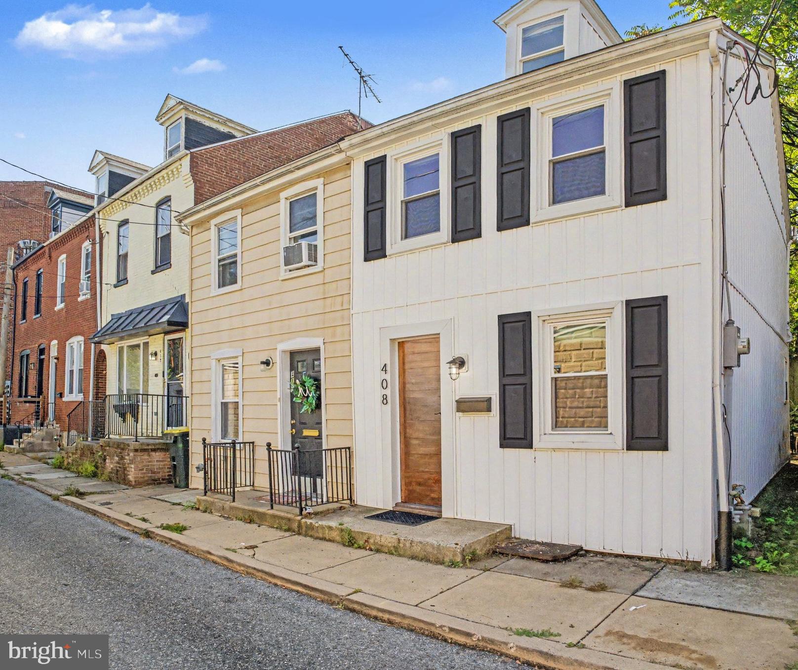 408 E GRANT STREET