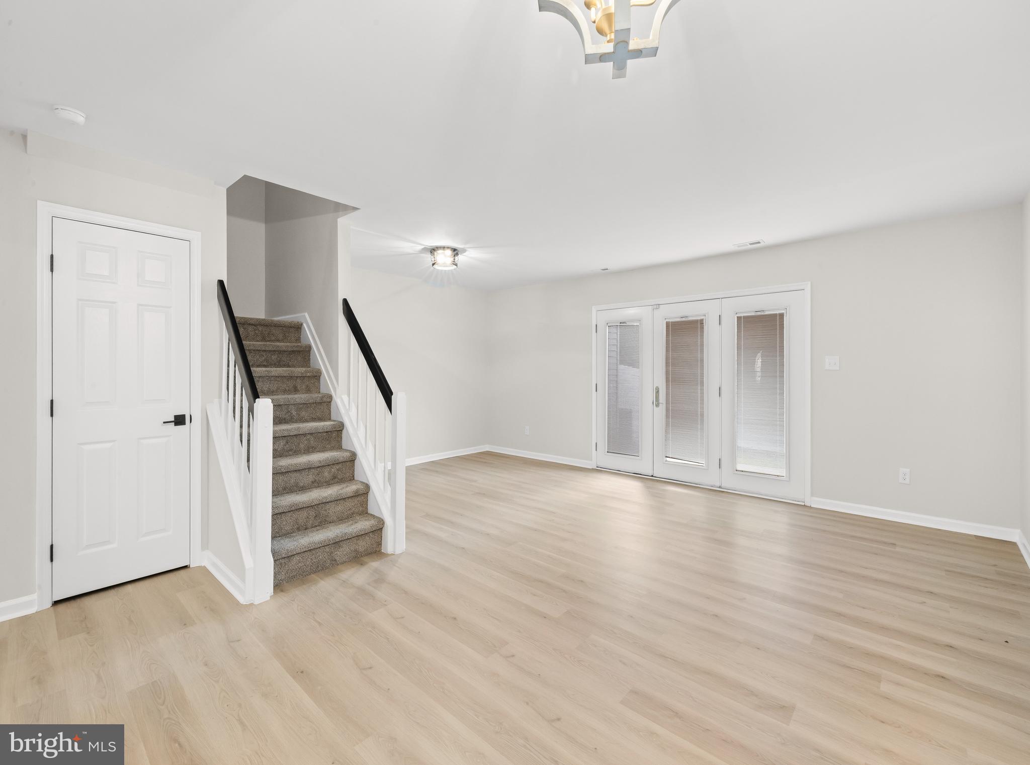 5205 RED HAVEN DRIVE