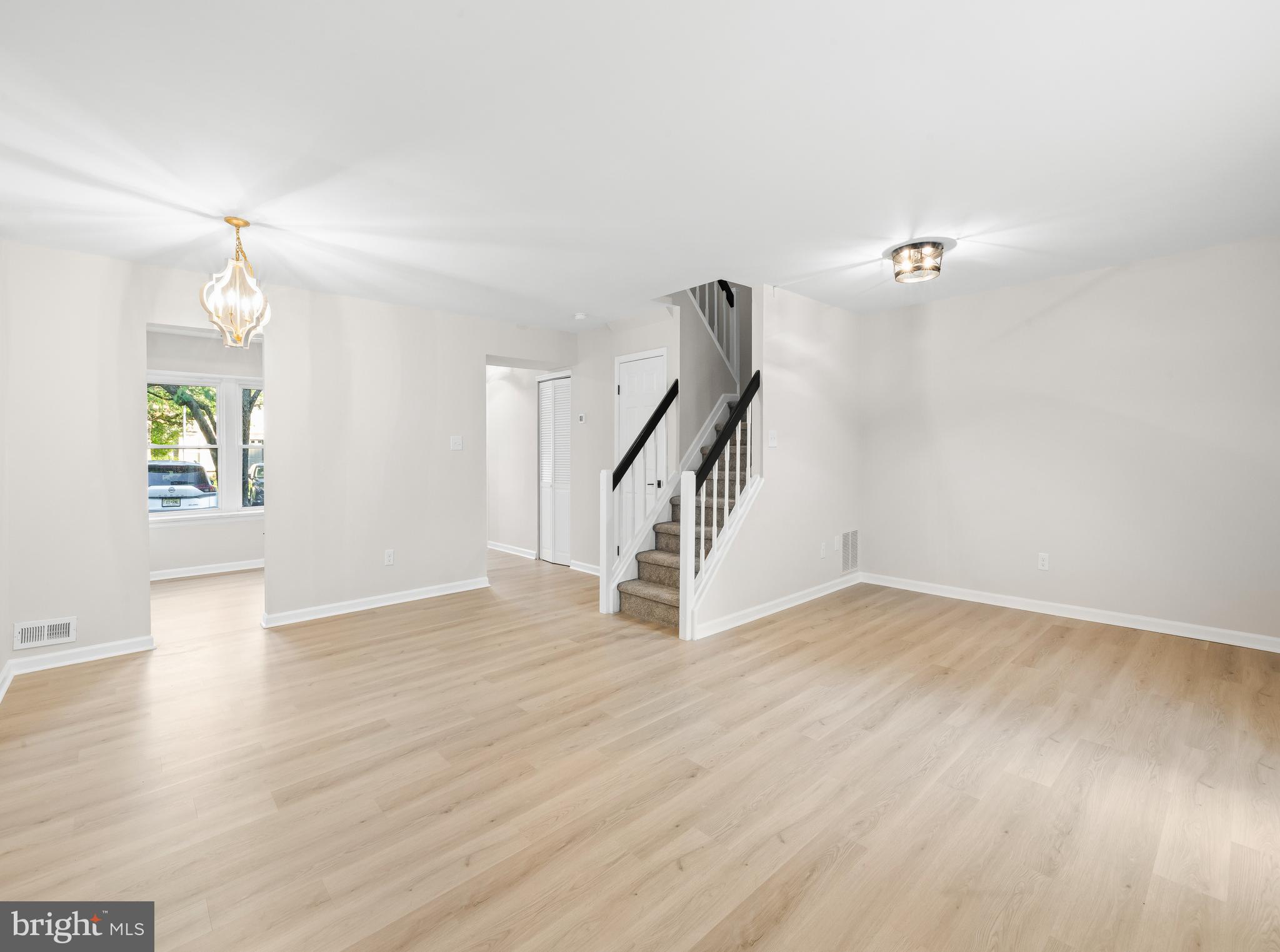 5205 RED HAVEN DRIVE