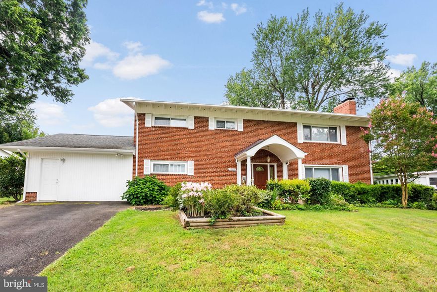 Immaculate 4-bedroom + office/den detached home in pristine condition, ideally located in a sought-after school pyramid with an unbeatable location!
 This beautifully maintained residence features a stunning new kitchen with premium cabinetry, quartz countertops, and stainless steel appliances. Soaring ceilings enhance the bright, open living spaces and the light-filled primary bedroom, while newly refinished hardwood floors and fresh paint add to the home’s appeal. A large deck off the dining room offers sweeping views of the large level backyard and a tranquil outdoor living area perfect for cookouts.

The sun-drenched, flexible lower level offers an office/library with custom built-ins—perfect for working from home—along with a spacious guest suite with its own HVAC zone, a full bath, an expansive recreation room ideal for a playroom or game room, and abundant storage.

Perfectly positioned near all major commuter routes, shopping, dining, and parks, this move-in ready home blends comfort, style, and convenience in one exceptional package