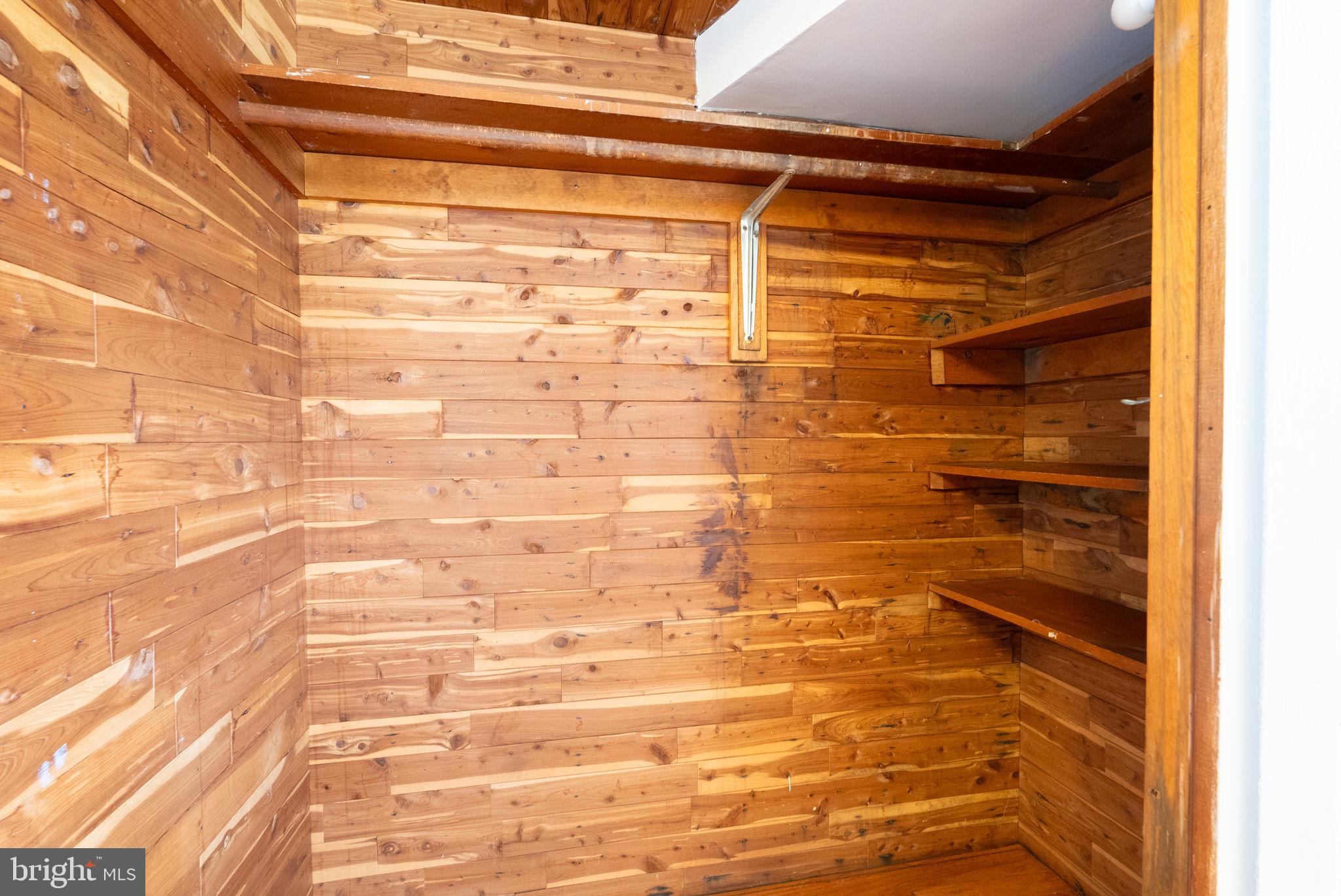 ROSEMONT - Residential Lease