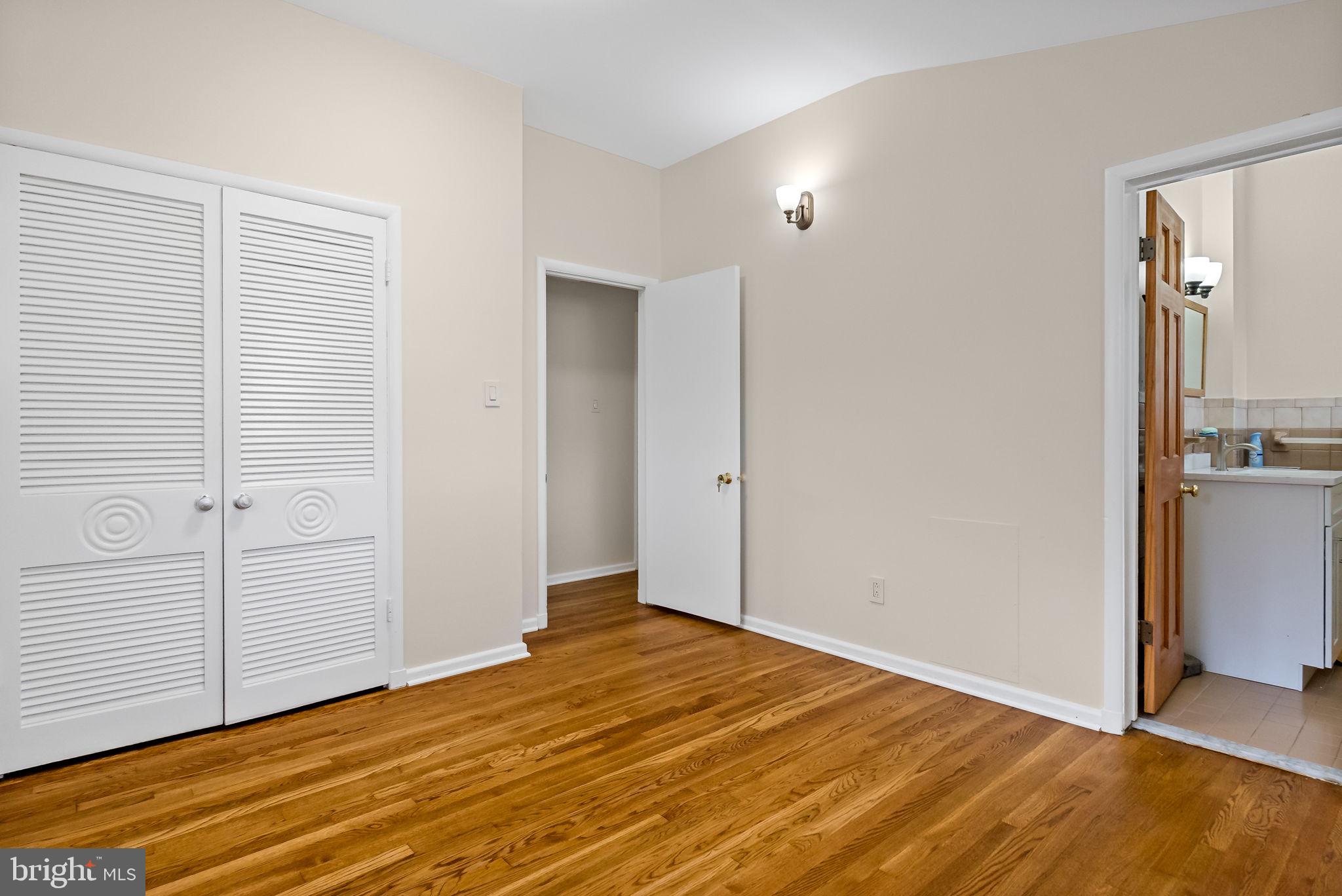 ROSEMONT - Residential Lease