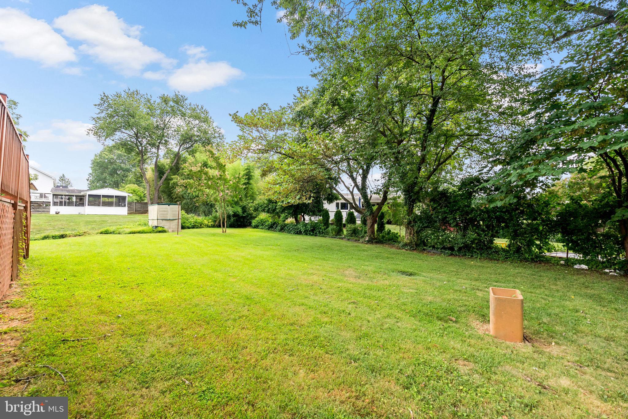 ROSEMONT - Residential Lease