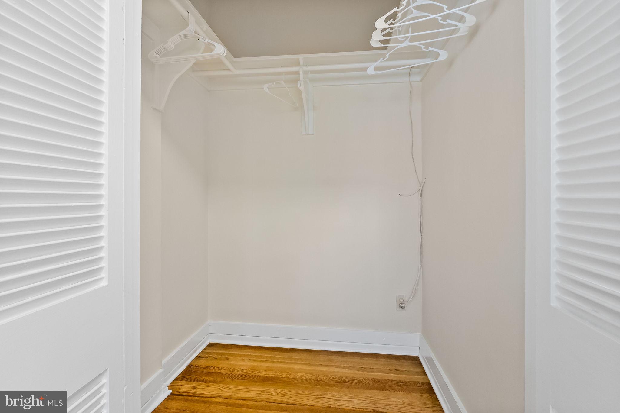 ROSEMONT - Residential Lease