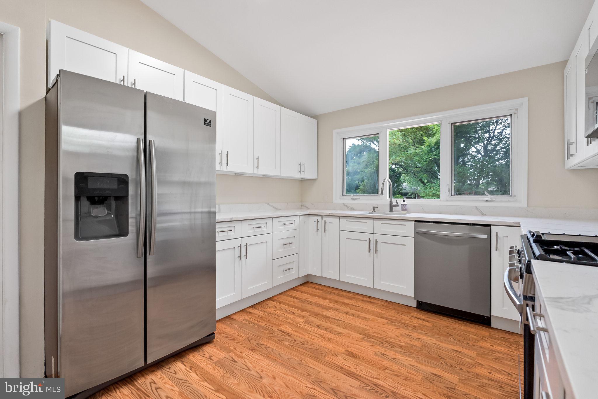 ROSEMONT - Residential Lease