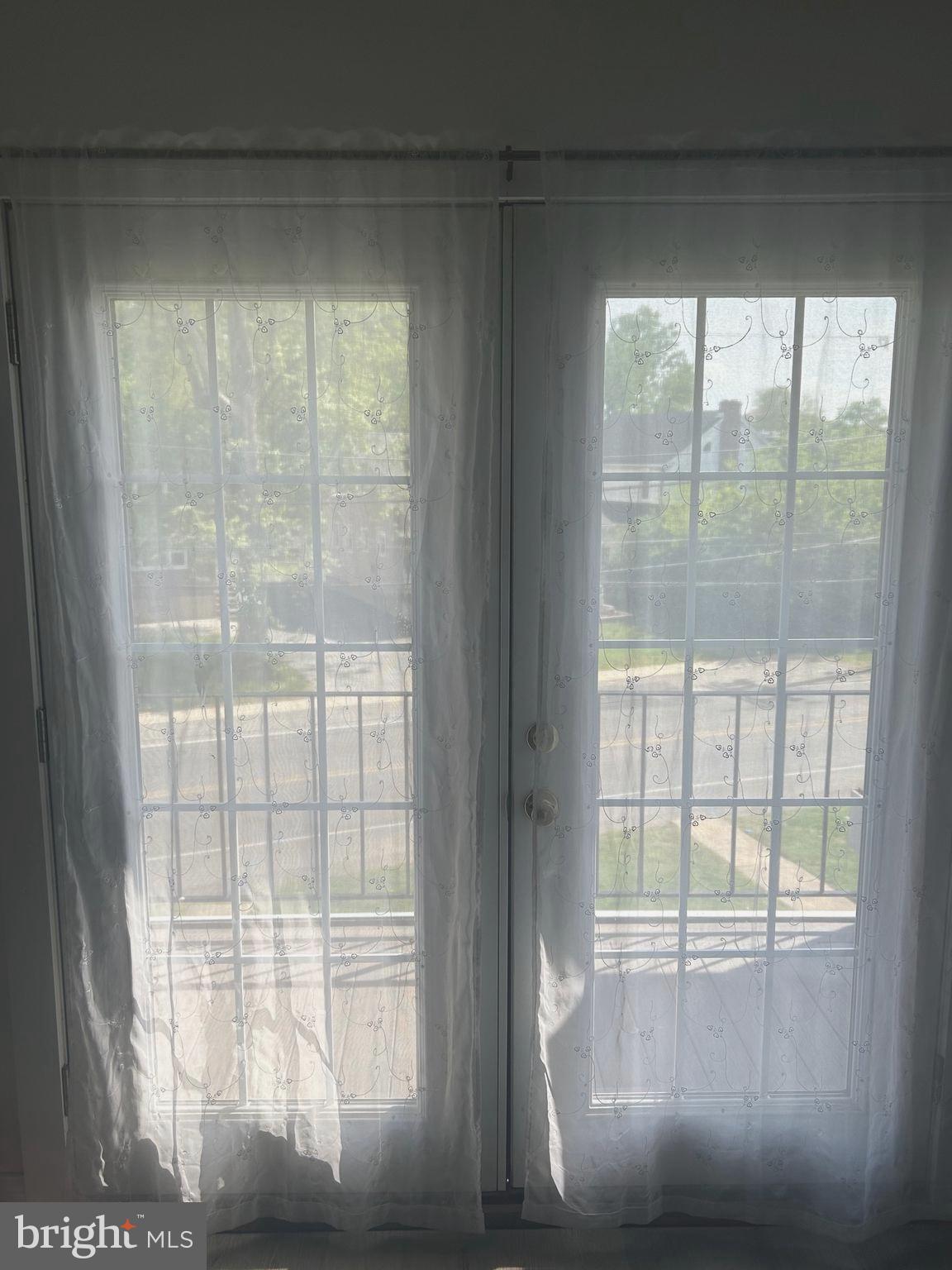 108 OAK LANE 3