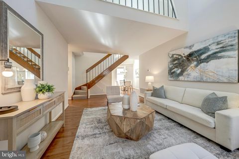 3610 39TH STREET NW E545 WASHINGTON DC 20016