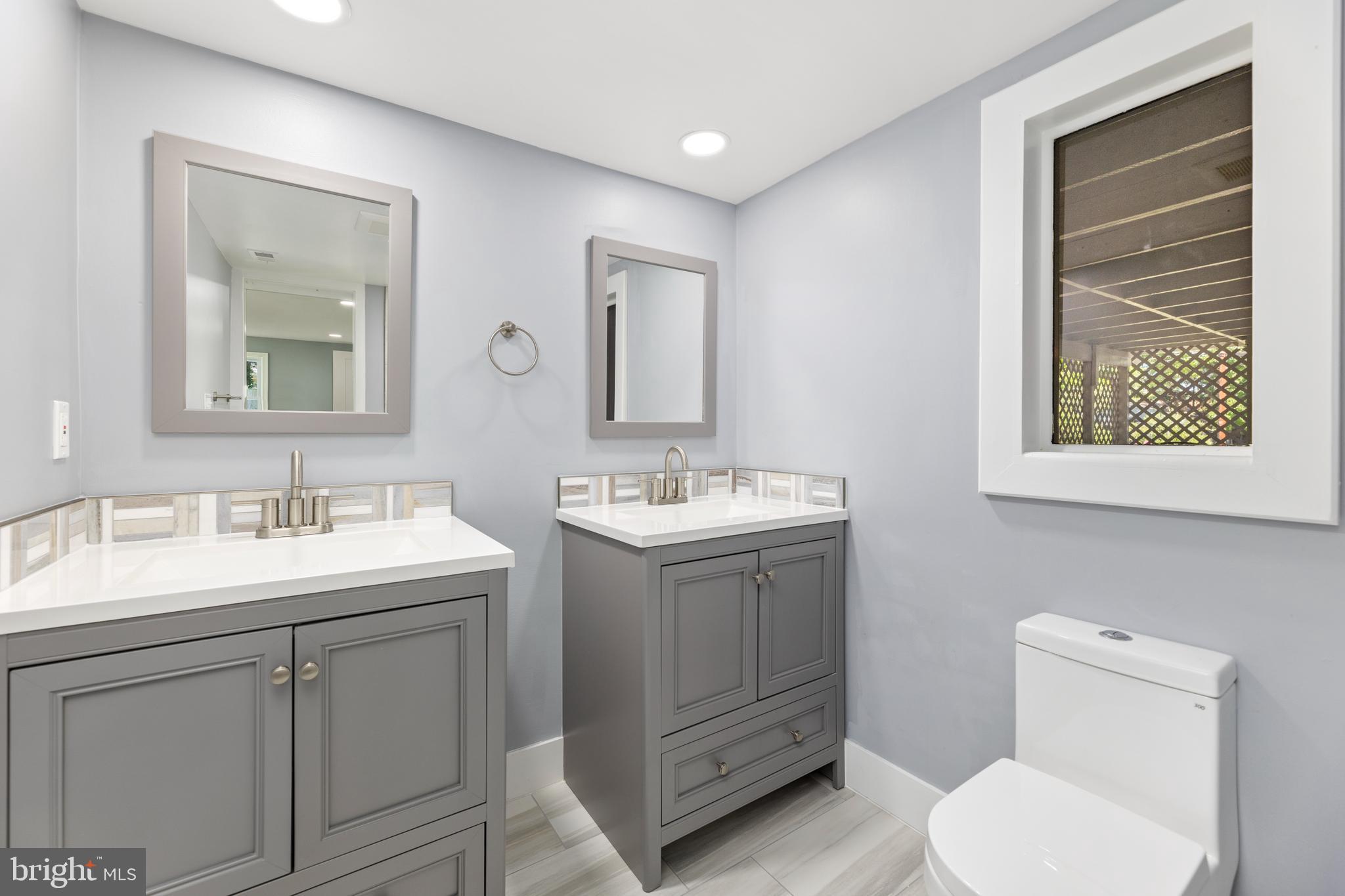 WOODLEY - Residential Lease