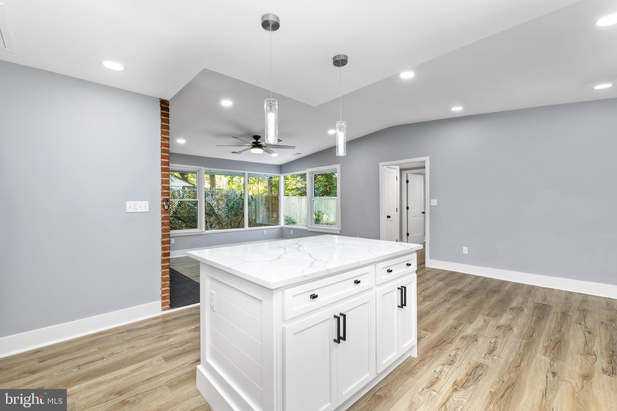 WOODLEY - Residential Lease