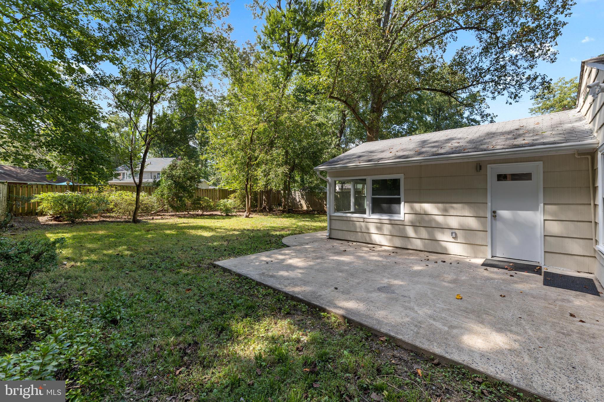 WOODLEY - Residential Lease