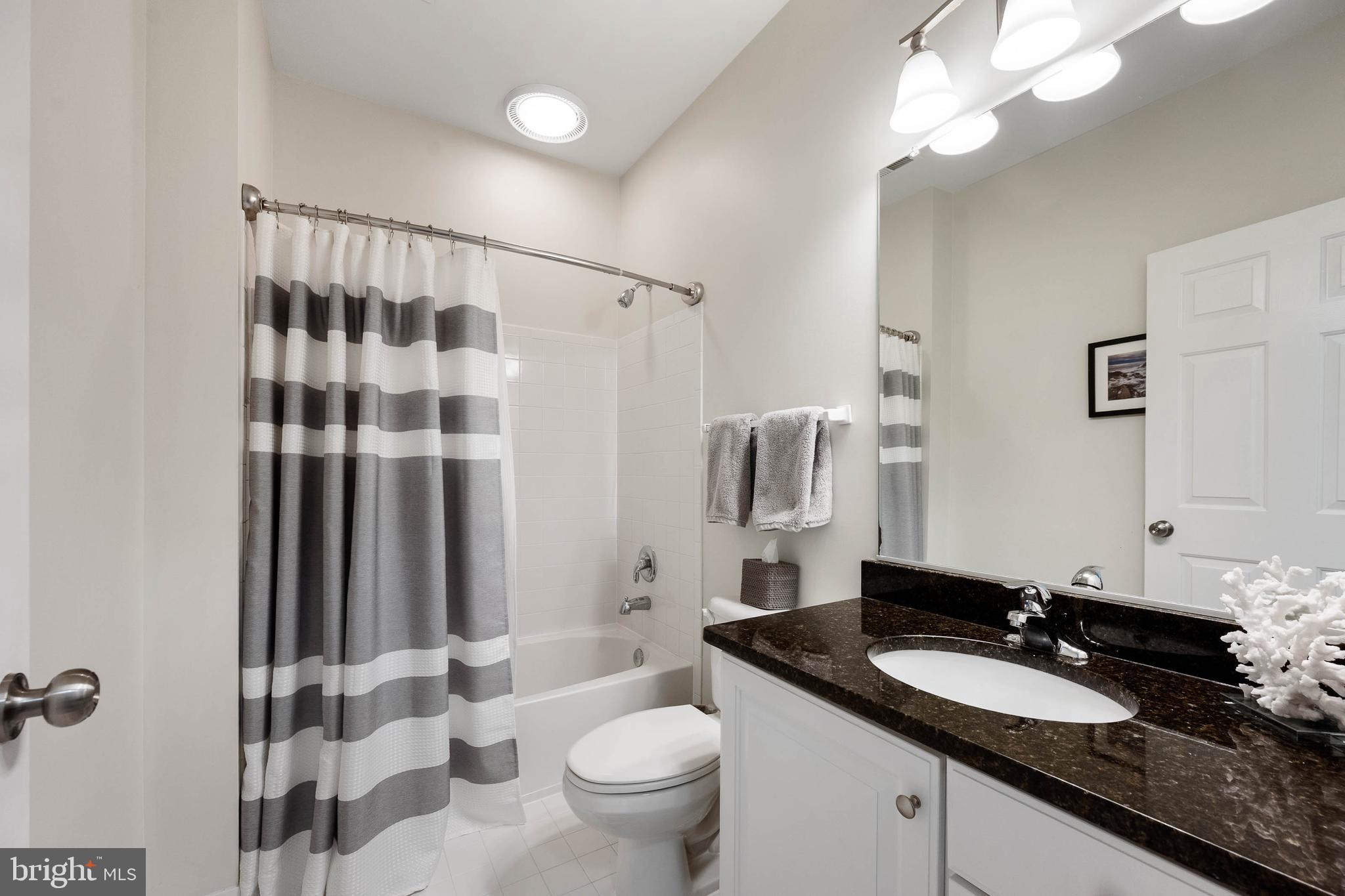 RIVER CREEK - Residential