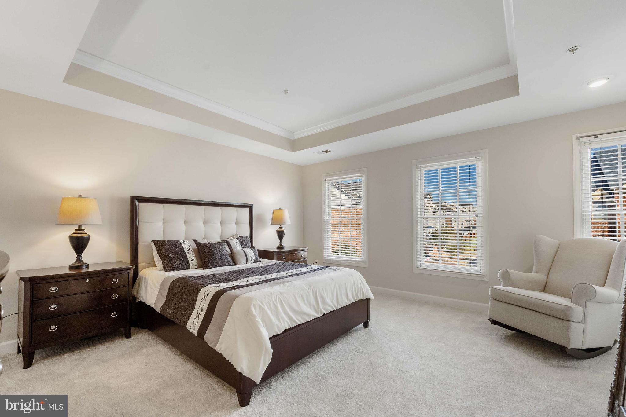 RIVER CREEK - Residential