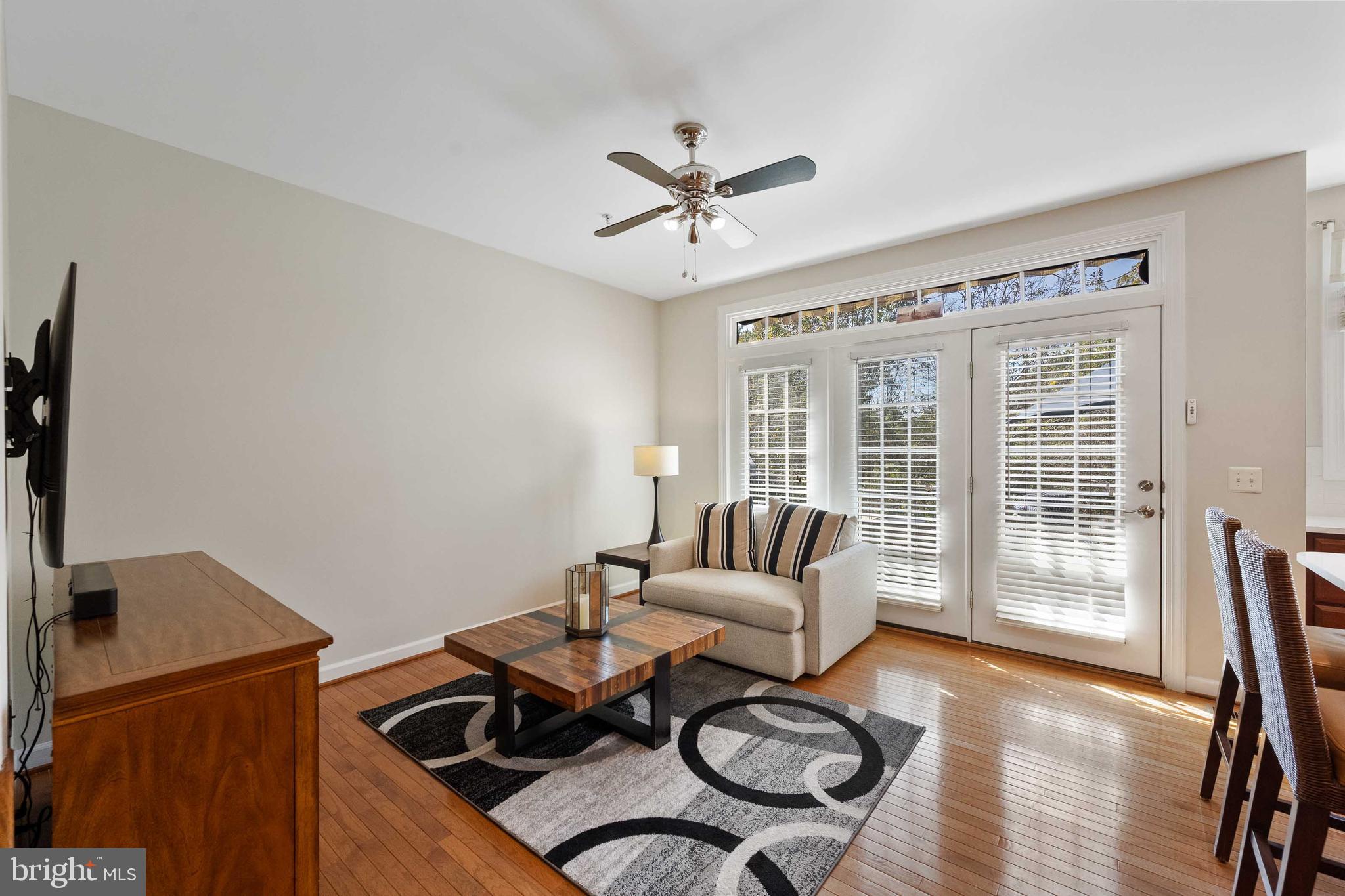 RIVER CREEK - Residential