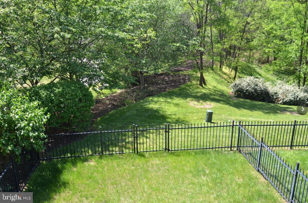 RIVER CREEK - Residential